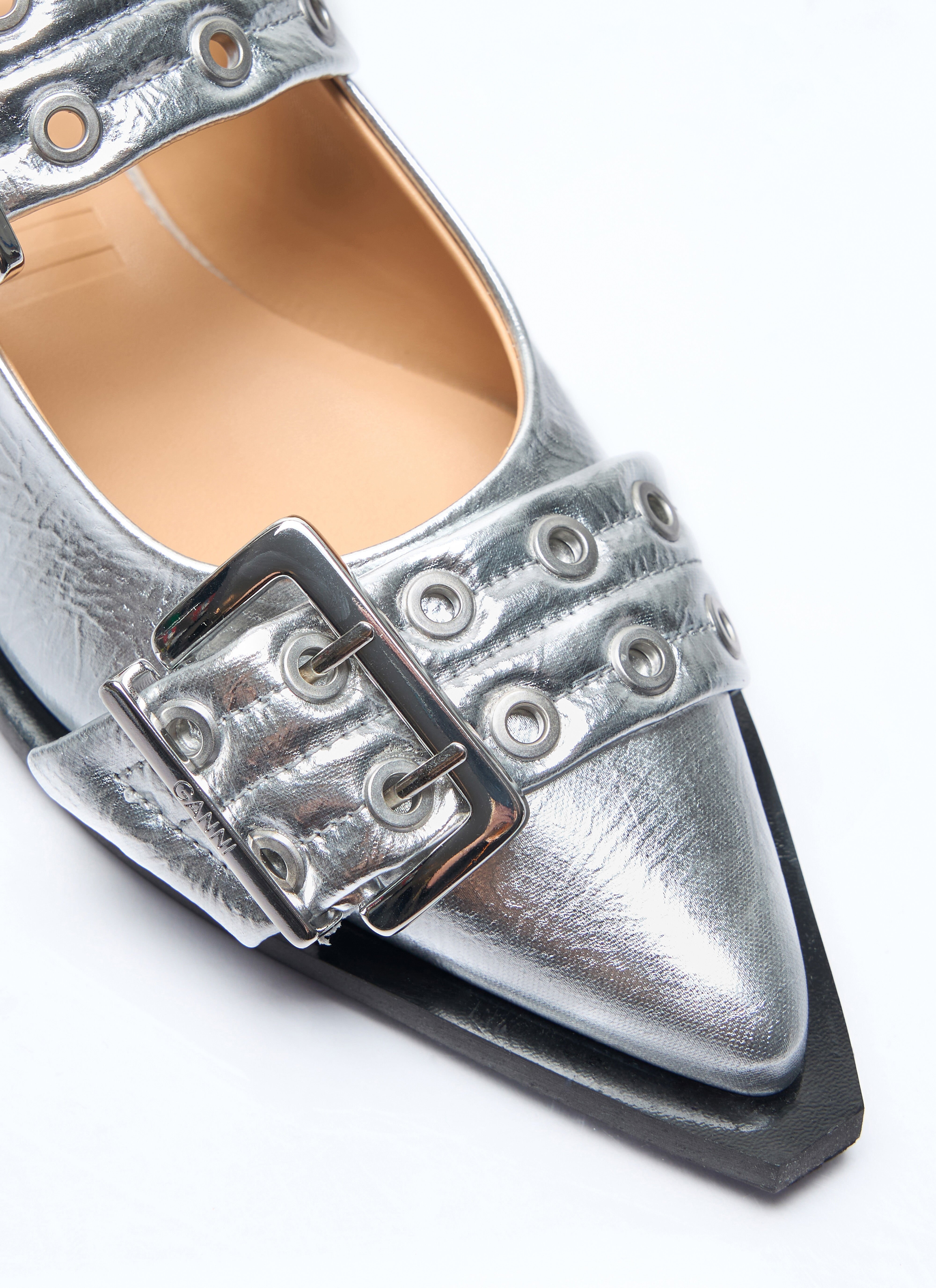 Feminine Buckle Ballerina Flats - 2