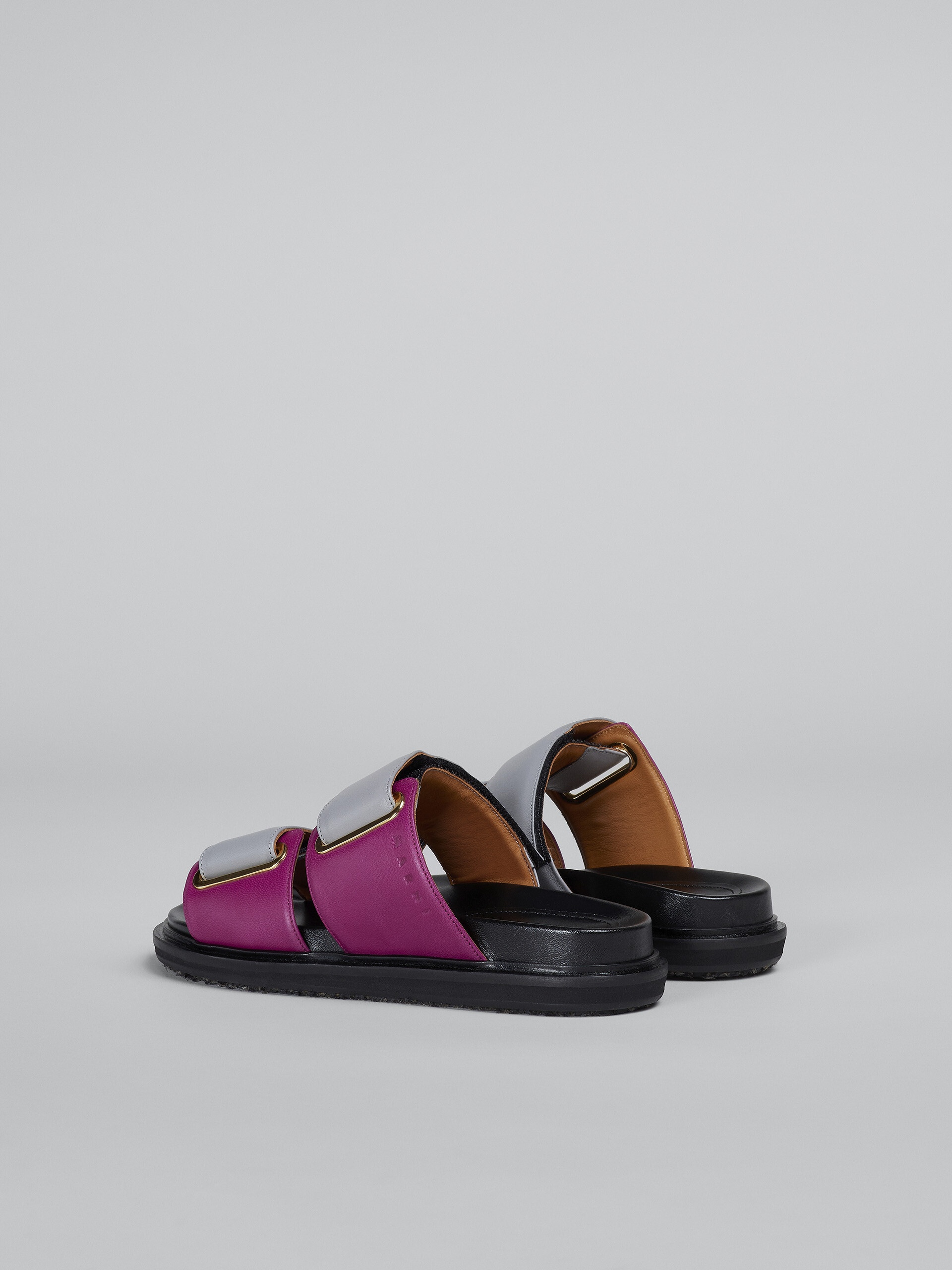 GREY AND FUCSHIA LEATHER FUSSBETT - 3