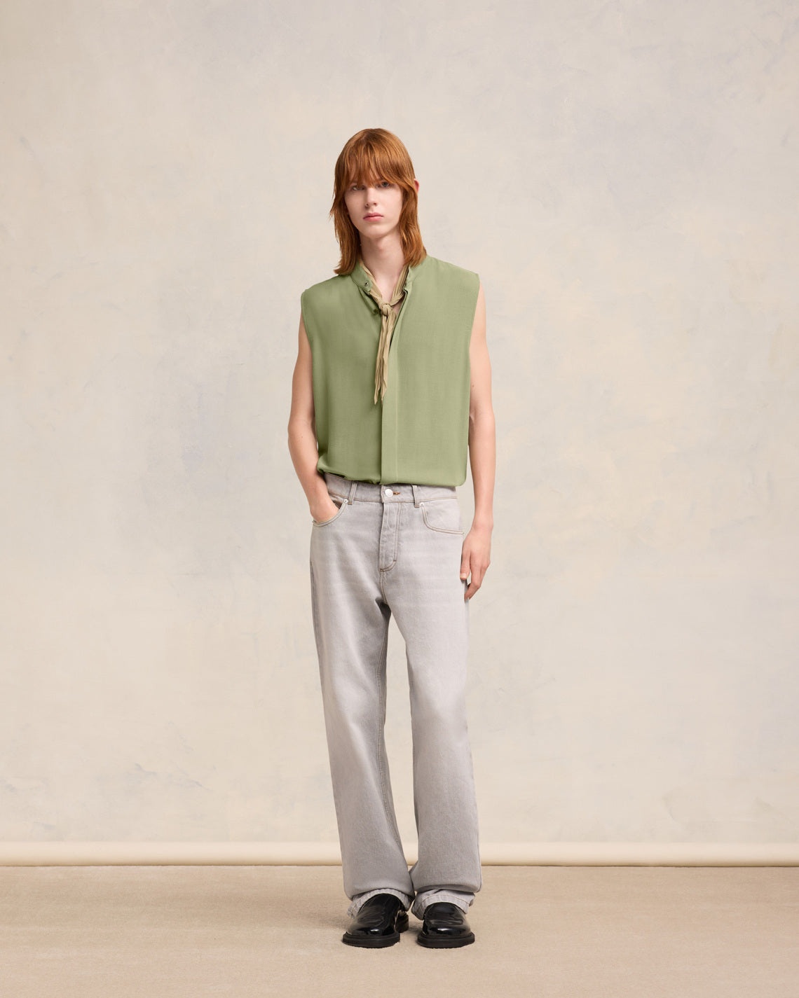 SLEEVELESS SHIRT - 2