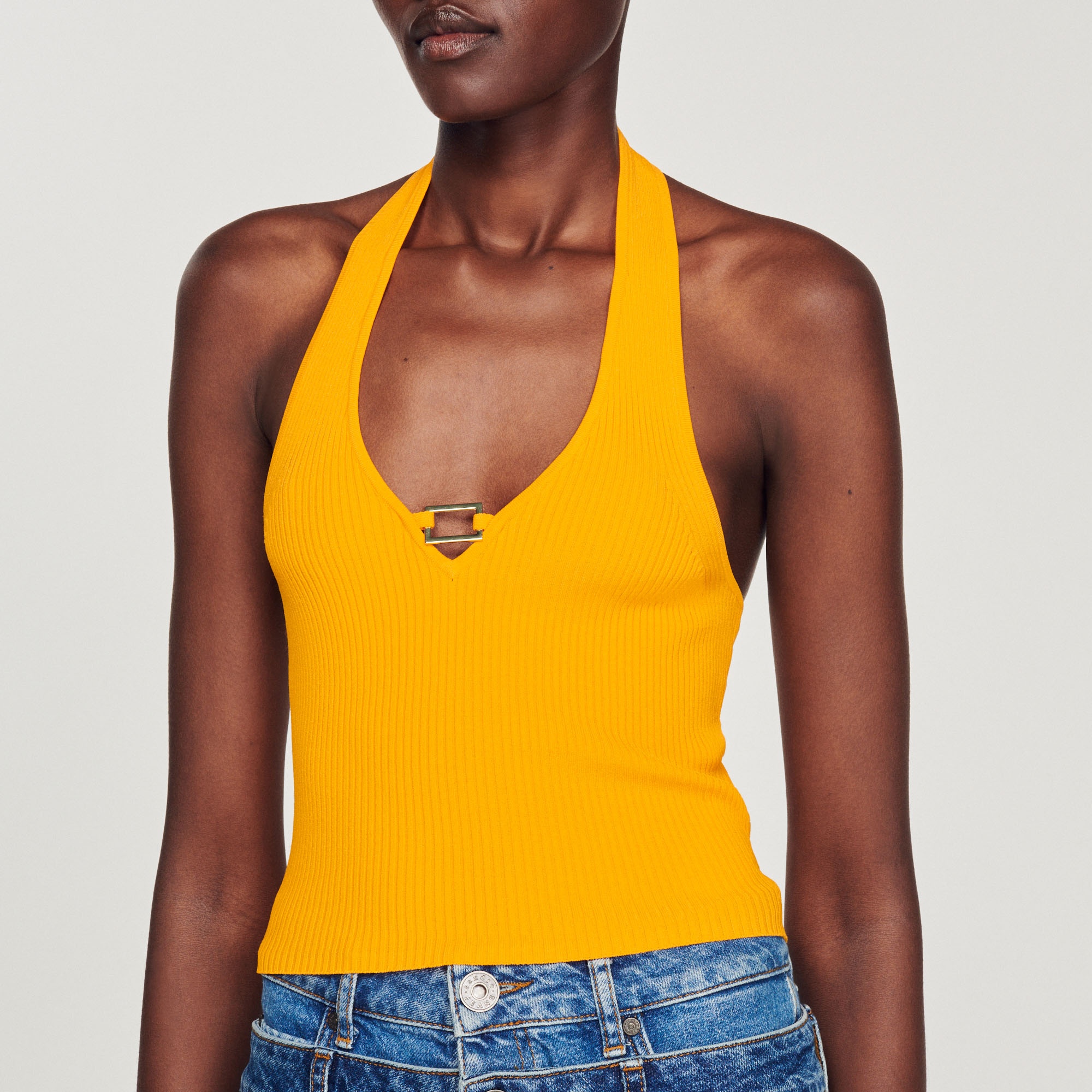 Knitted crop top with ring detail - 4