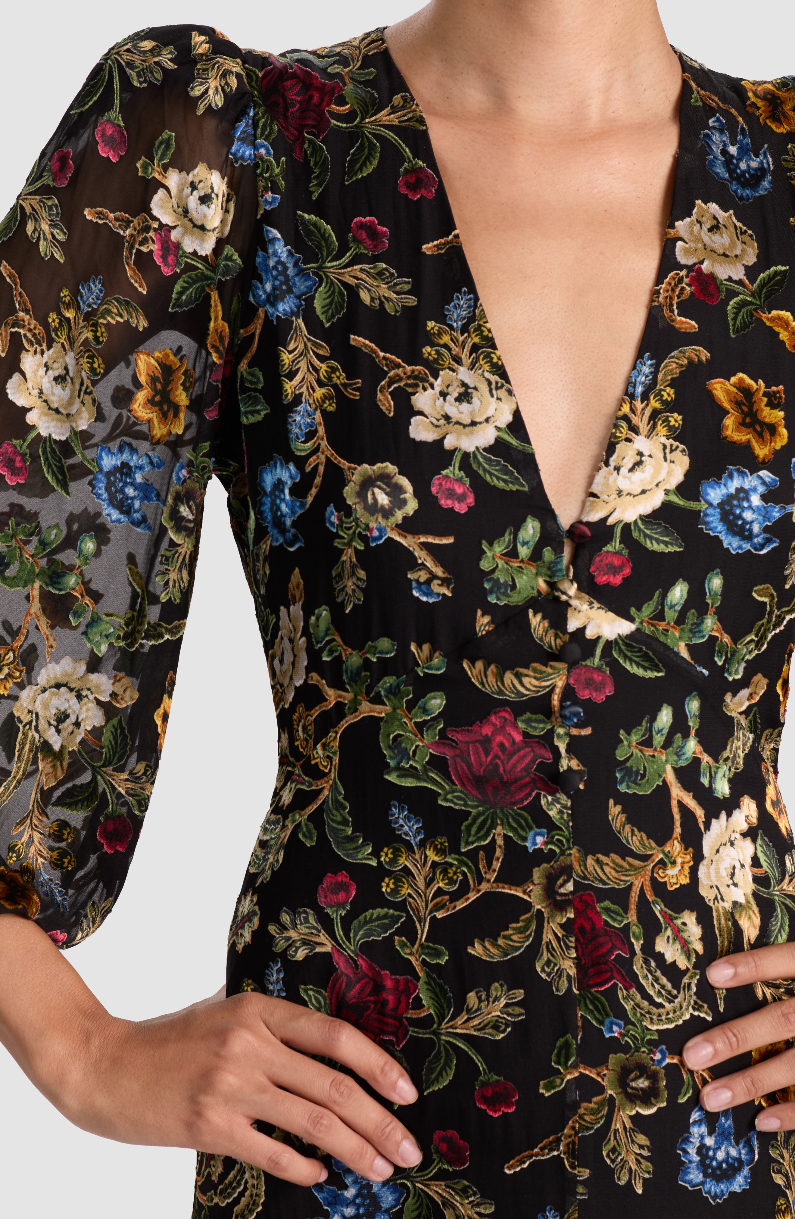 Alice + Olivia Mona Floral Burnout Long Sleeve Midi Dress in Tapestry Trails Sm Black at Nordstrom - 4