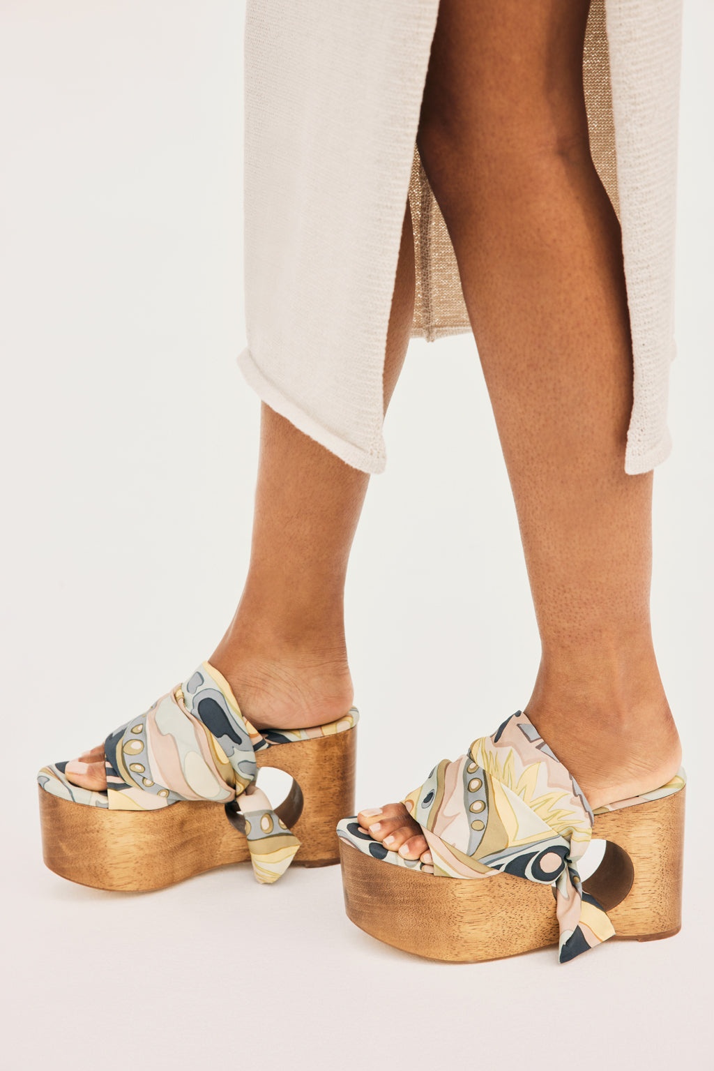ANNA PLATFORM - 4