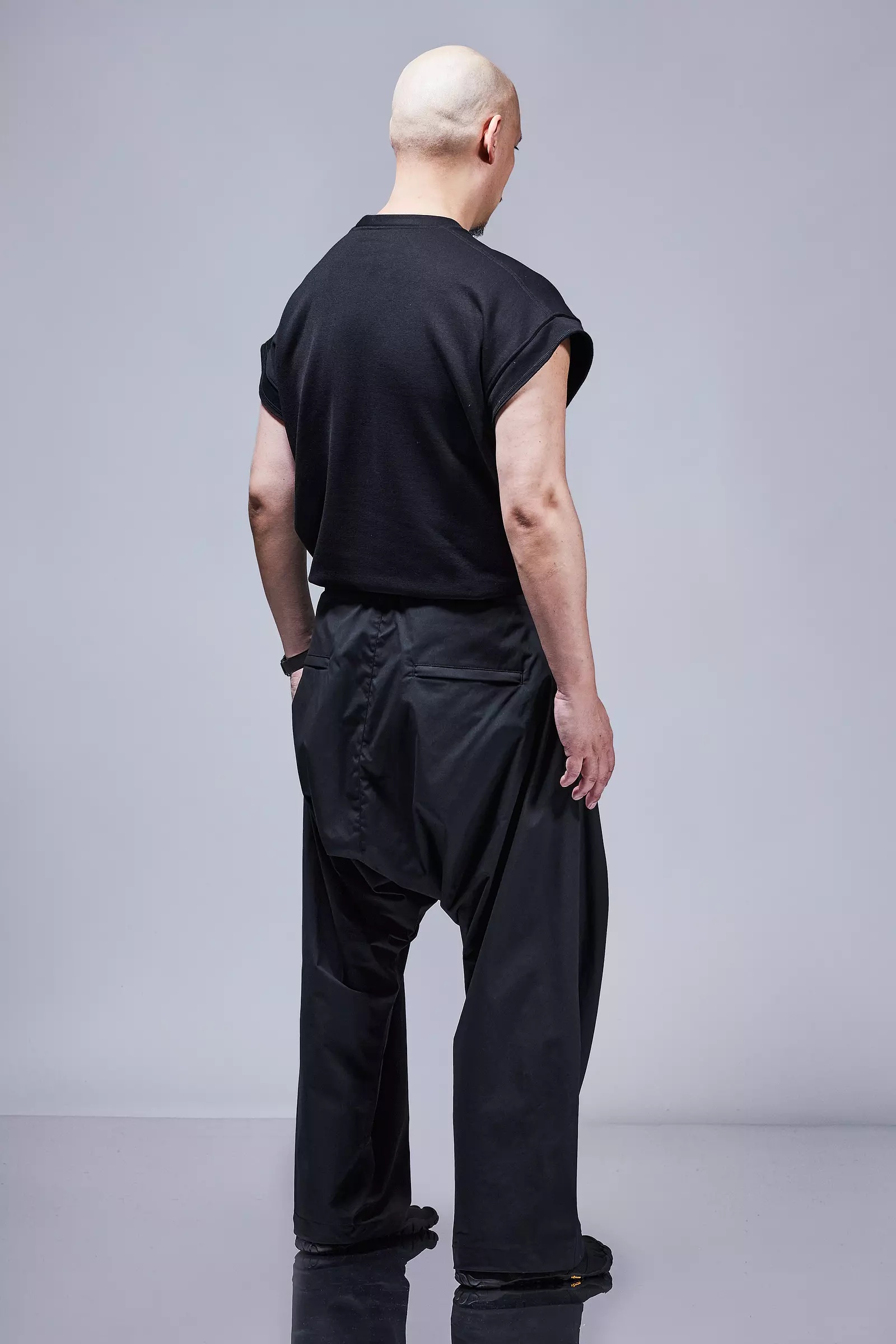 P30BL-E Encapsulated Nylon Ultrawide Drawcord Trouser Black - 6