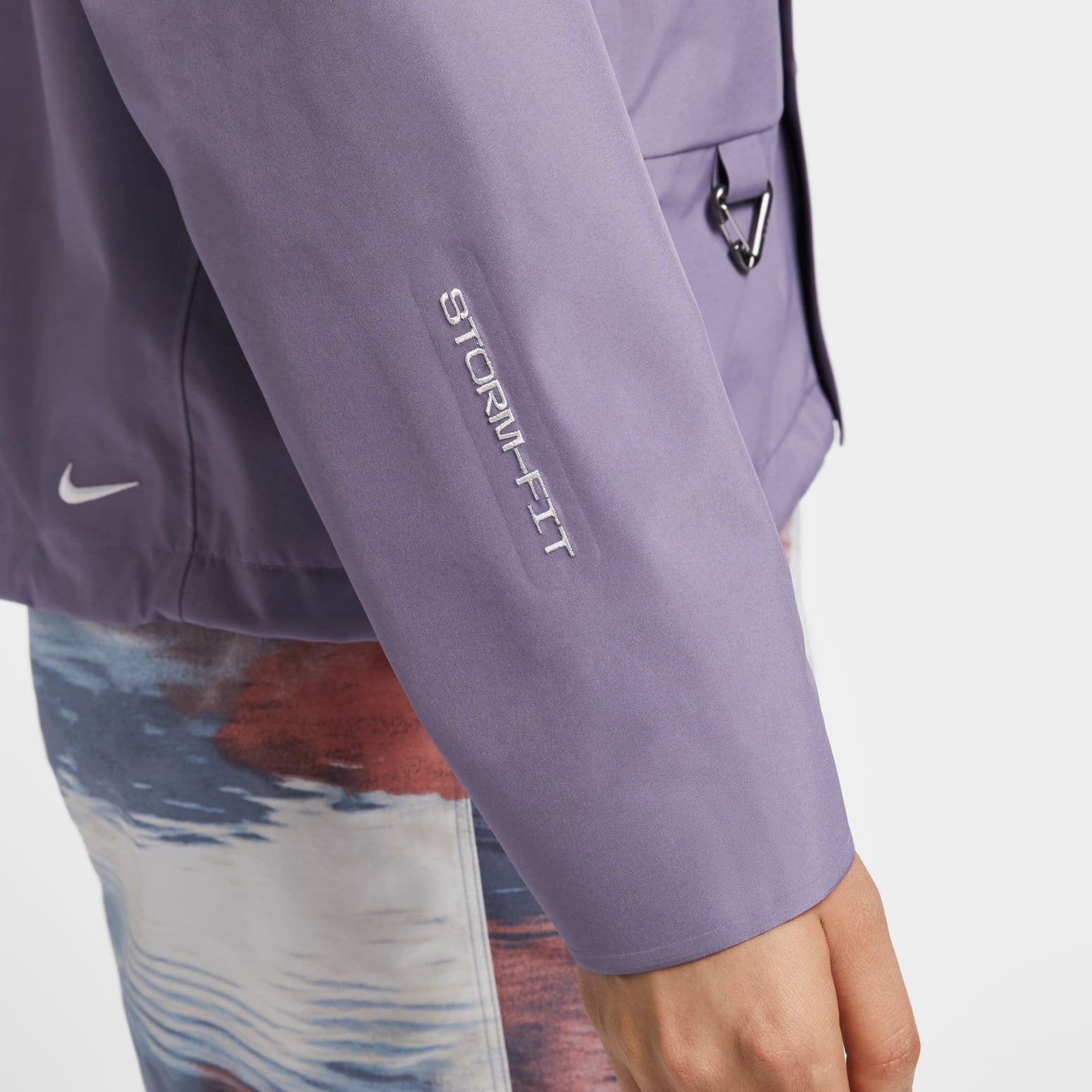 (WMNS) Nike ACG Cascade Rains Storm-FIT Windproof Water Repellent Lightweight Packable Jacket 'Purpl - 5