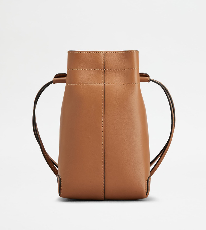 Tod's MICRO DRAWSTRING DI BAG IN LEATHER - BROWN outlook