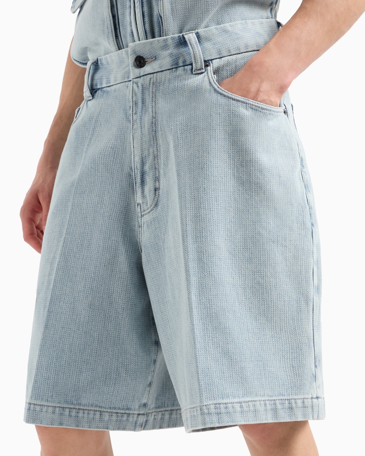 FIVE-POCKET DENIM-EFFECT DOBBY FABRIC BERMUDA SHORTS - 5