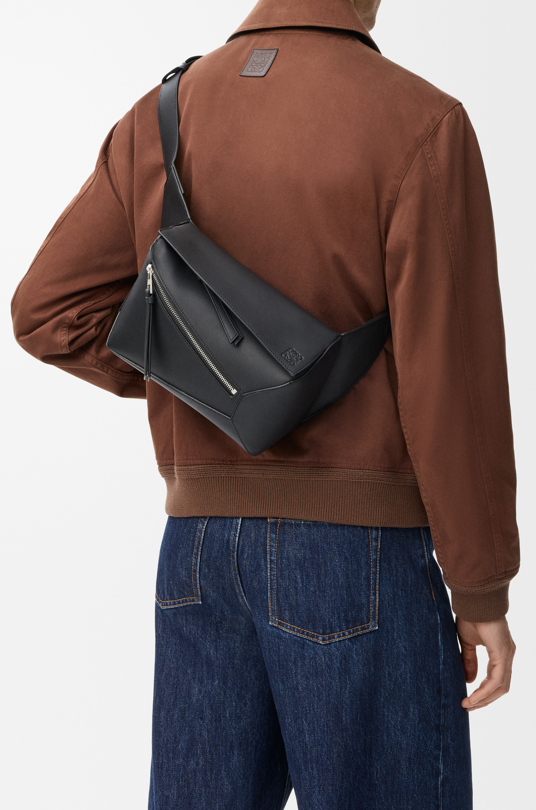 Small Puzzle bumbag in classic calfskin - 3