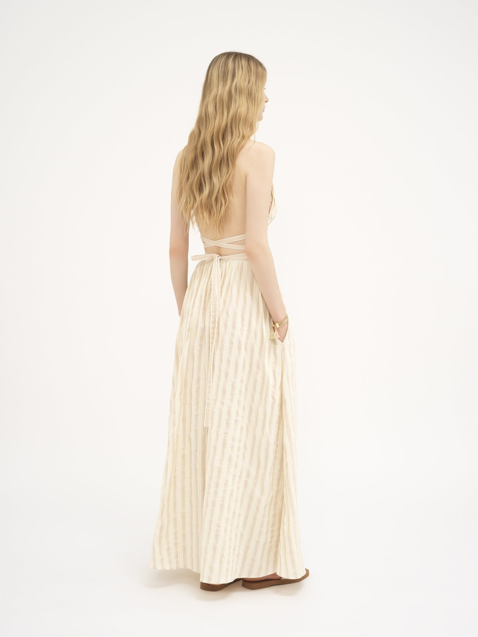 TWO-PART BACKLESS DRESS - 4