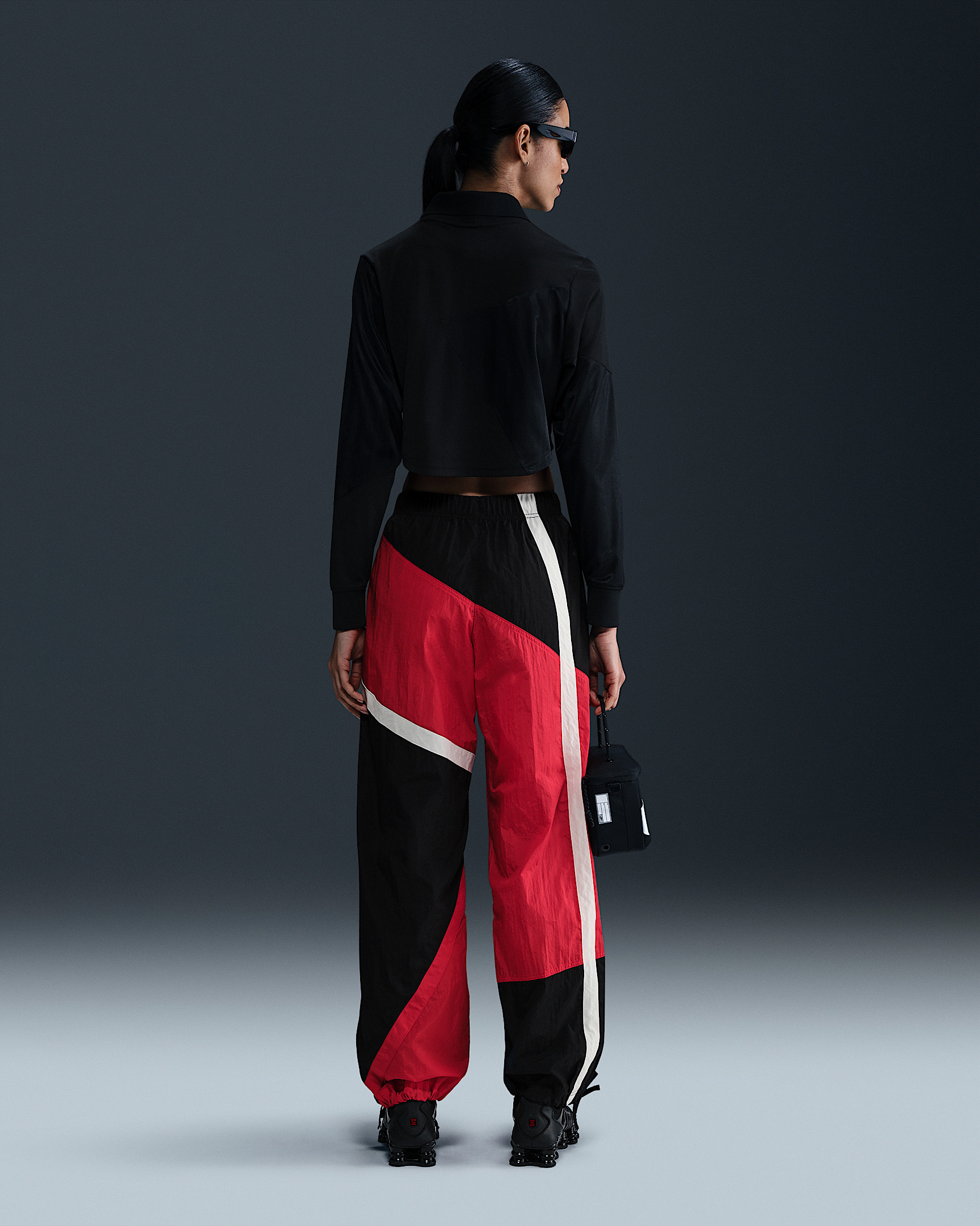 Nike Sportswear Women's Mid-Rise Loose Woven Open-Hem Pants - 4