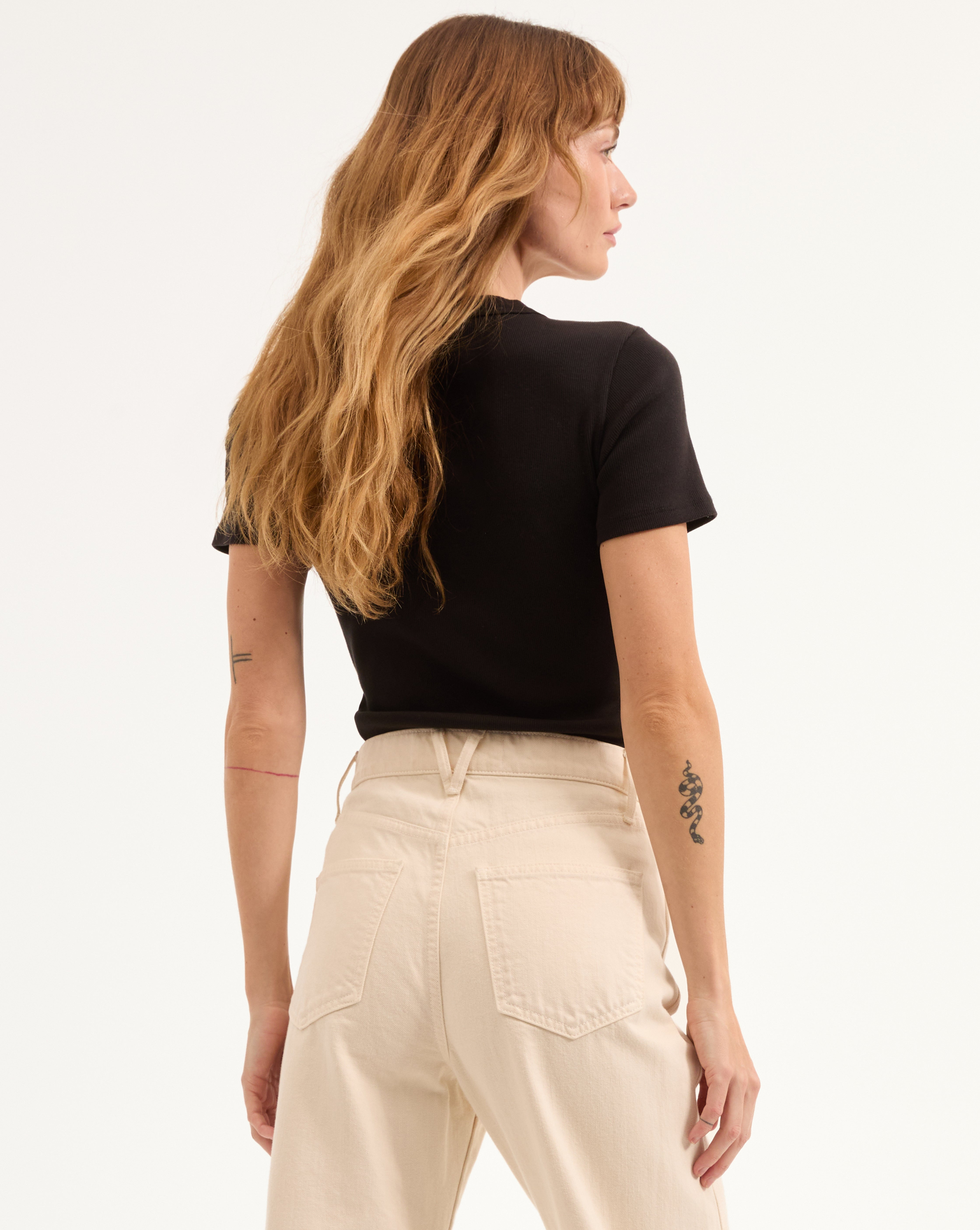 PRUITT RIBBED TEE - 5