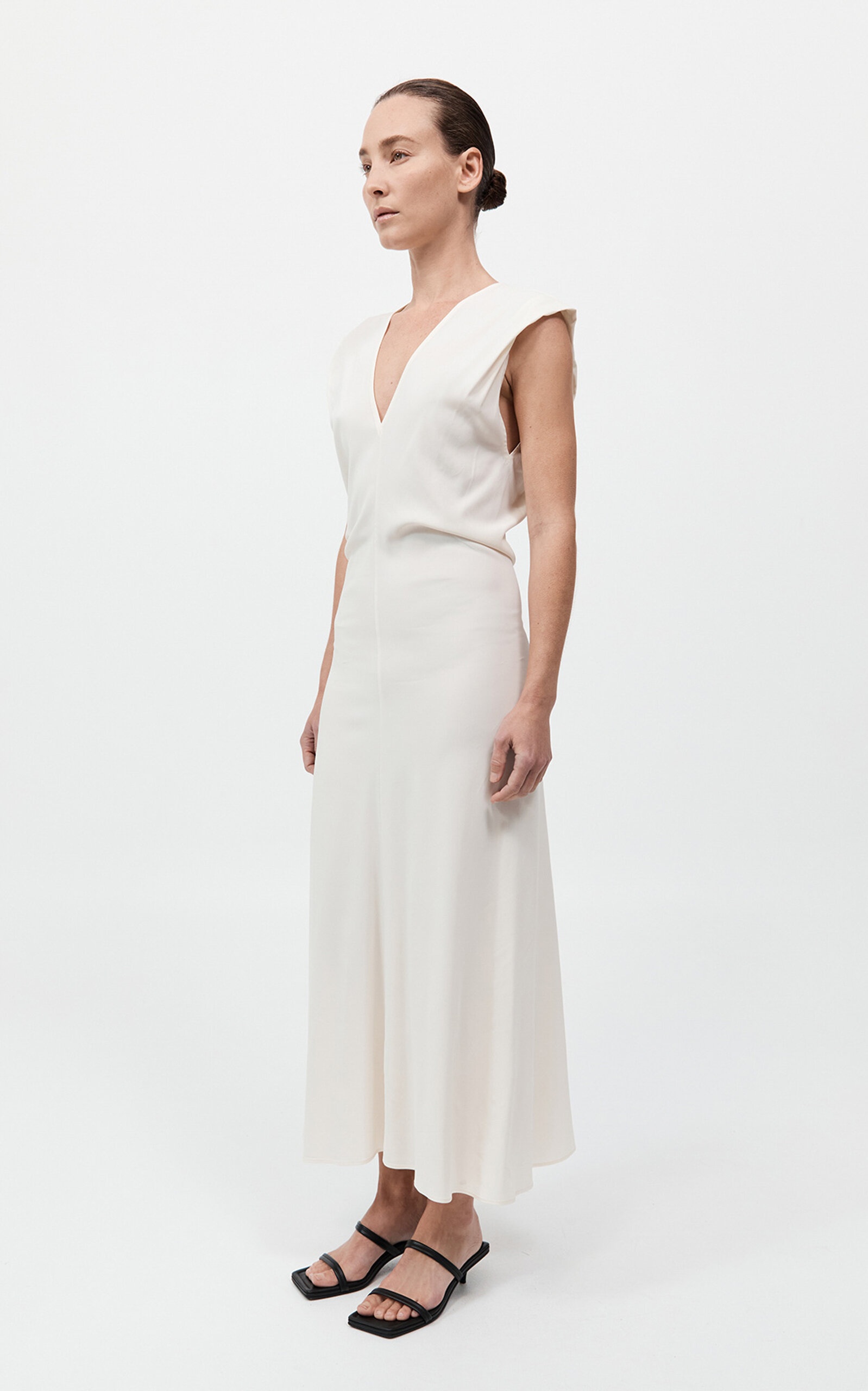 Draped Crepe Maxi Dress off-white - 5