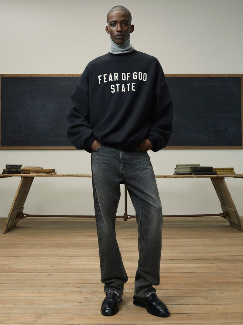 ESSENTIALS Heavy Fleece Crewneck outlook