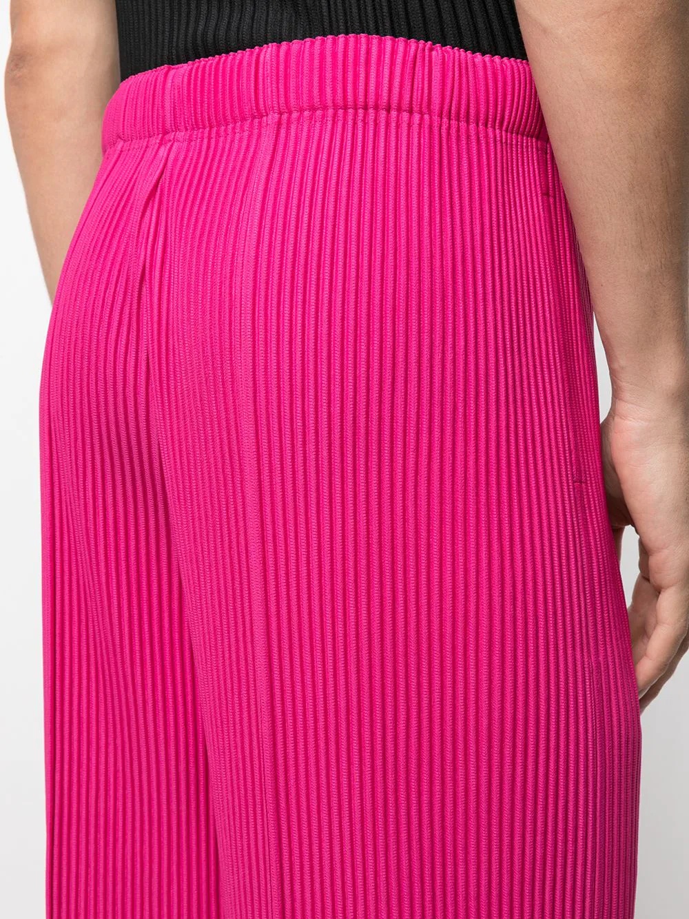 MC June pleated cropped trousers - 5