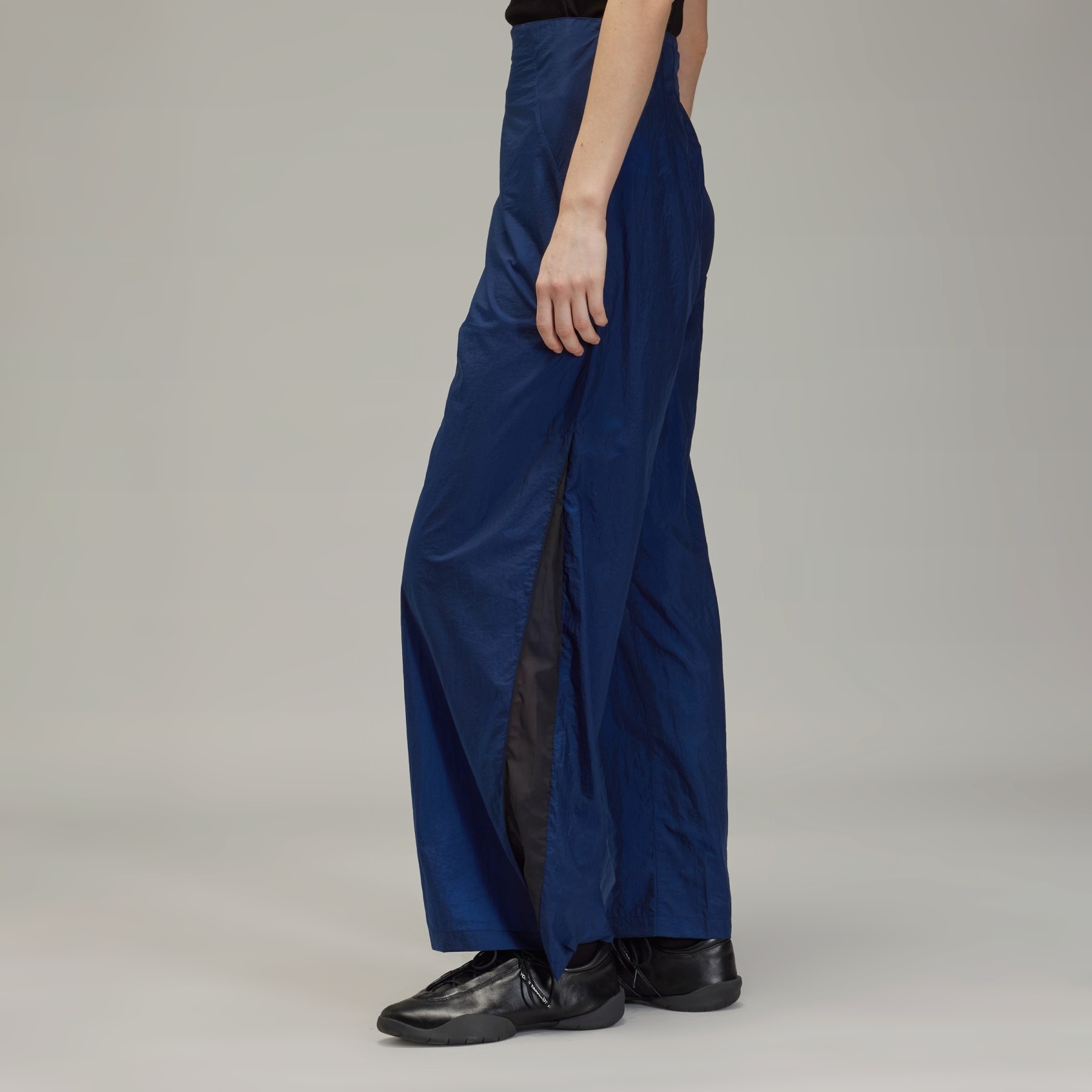 Y-3 Ultralight Nylon Pants - 4