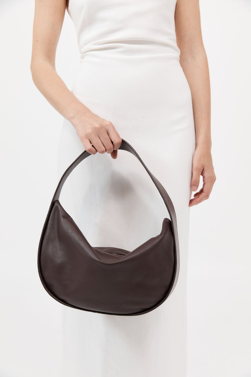 ST. AGNI Soft Arc Bag - Chocolate outlook