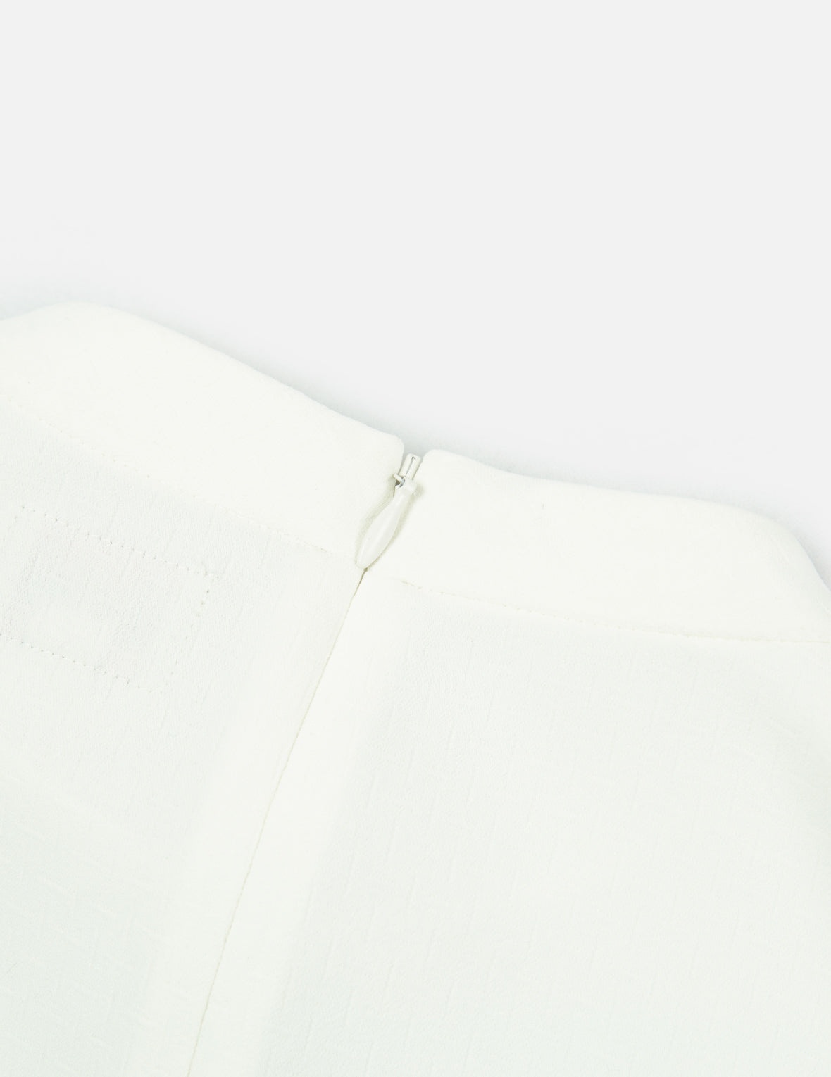 Seagull Embroidered Boxy Blouse - 13