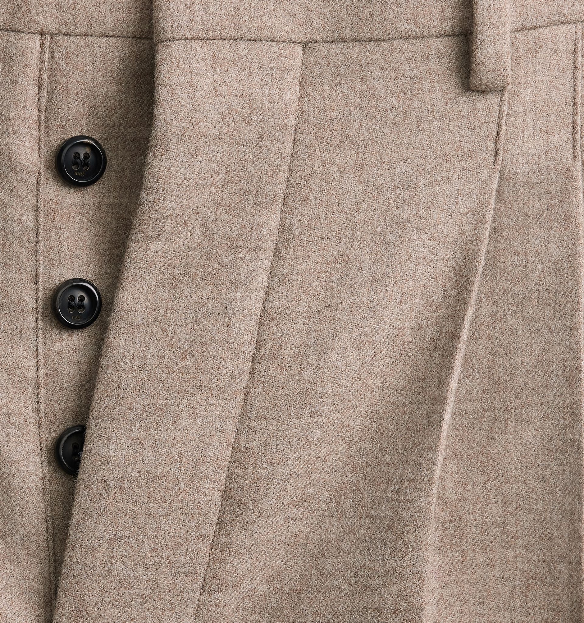Carrot Fit Trousers With Hem And Pleats - 3