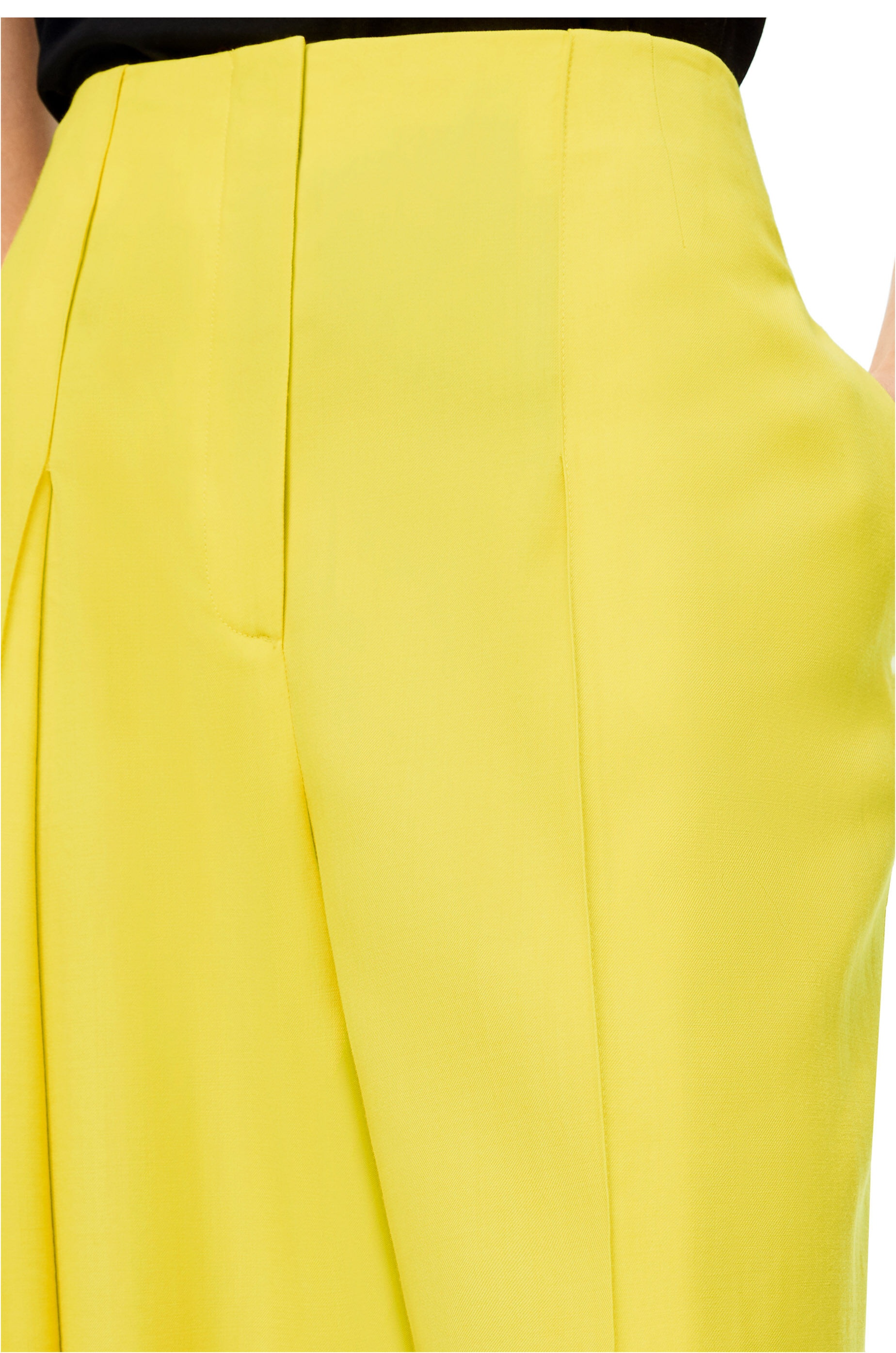 Pleated carrot trousers in wool - 5