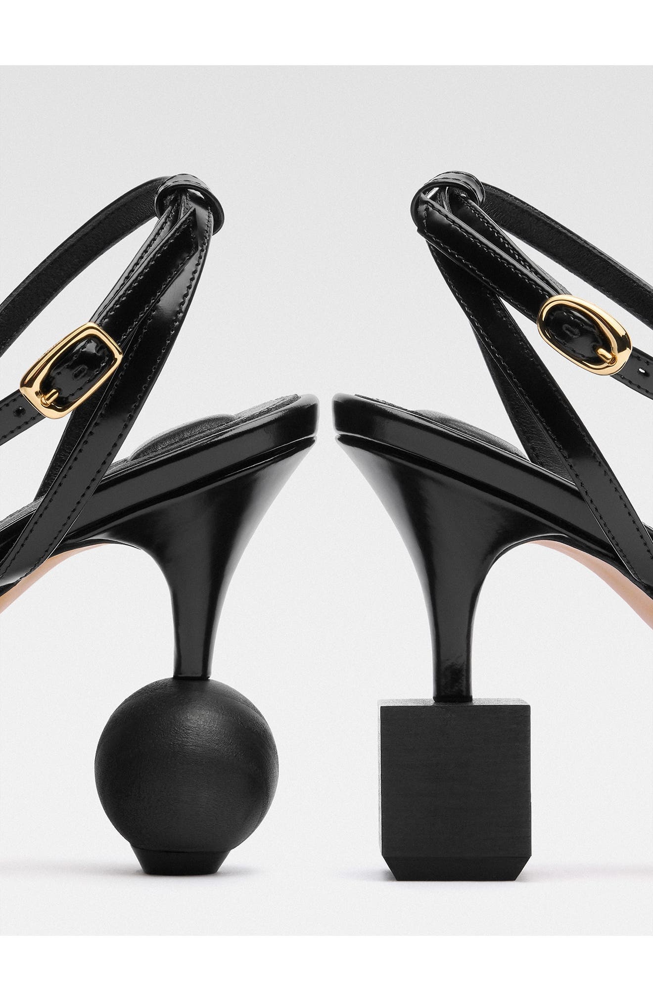 Jacquemus Les Sandales Bisou Mismatched Ankle Strap Sandal in Black at Nordstrom - 5