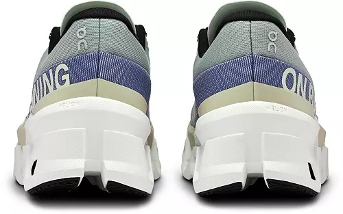 On Women's Cloudmonster 2 Running Shoes - 6