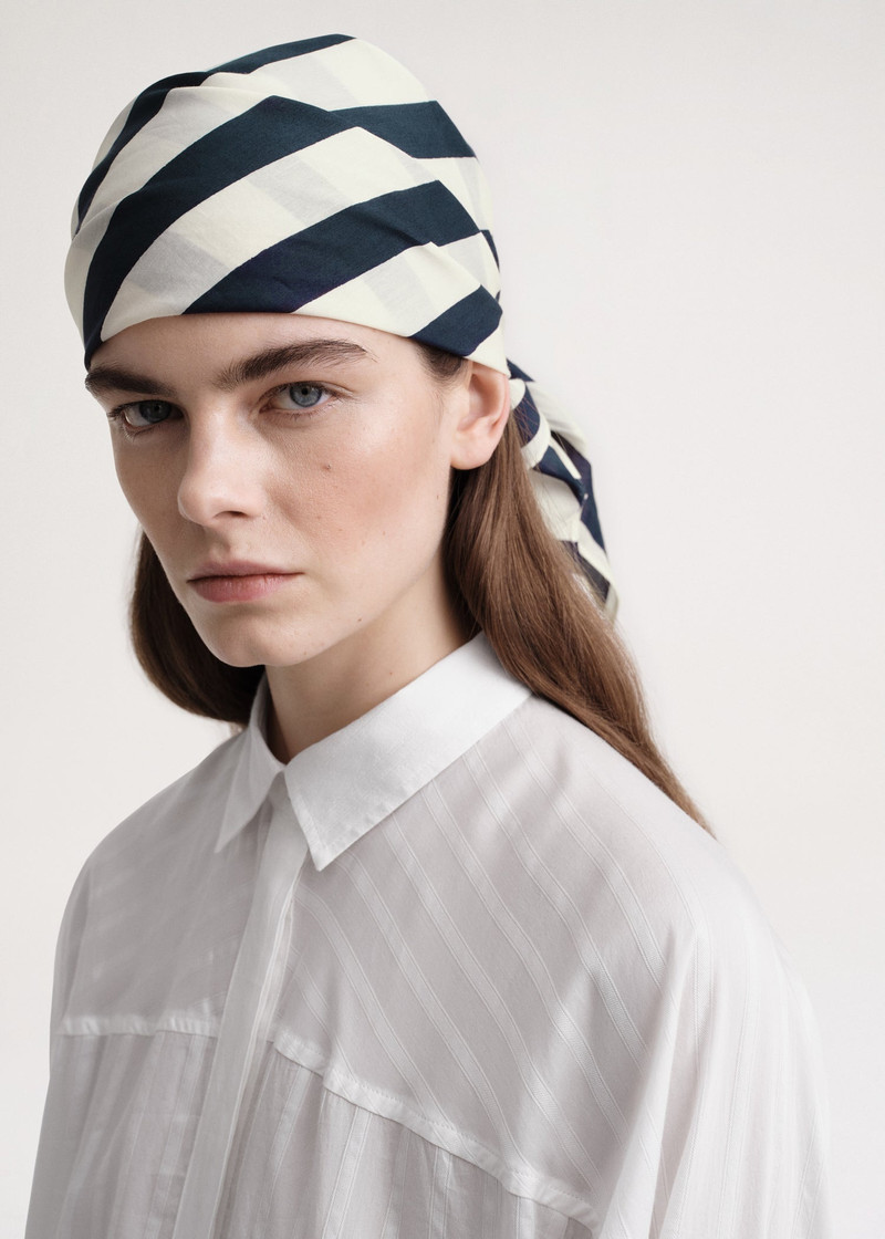 TOTEME Drawn stripe cotton silk scarf dark navy outlook