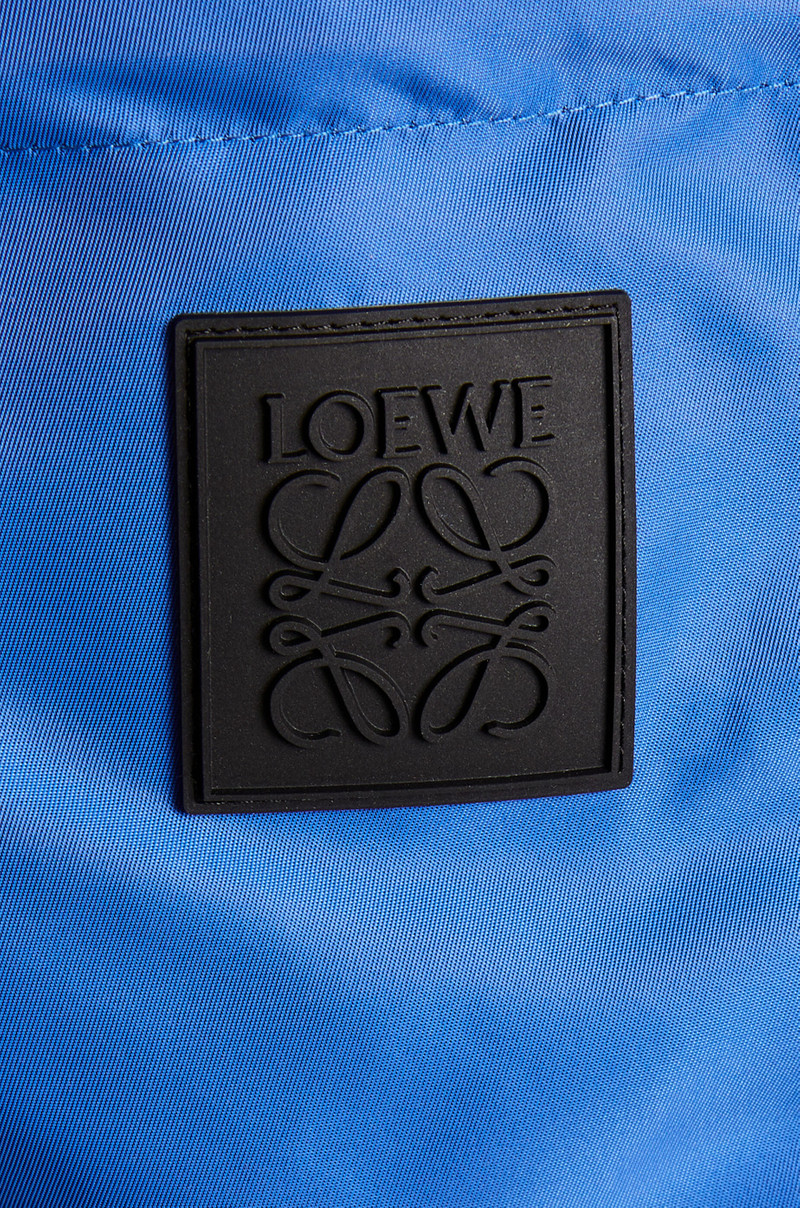 Hooded parka in nylon 3