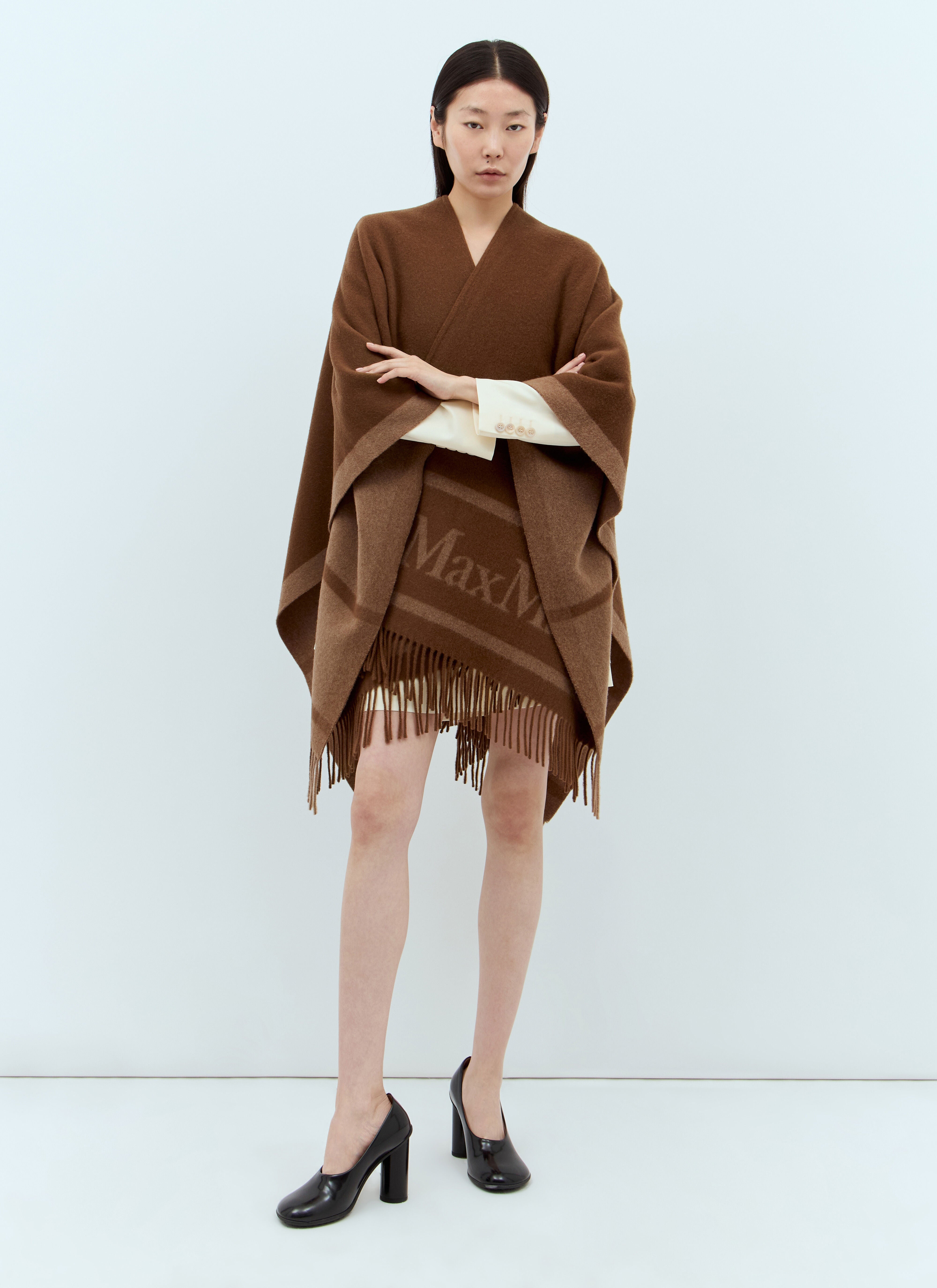 Max Mara Women Wool Cloak With Fringes - 2