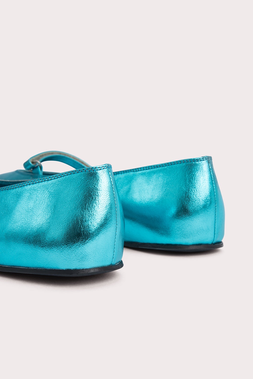 Molly Aquamarine Metallic Leather - 6