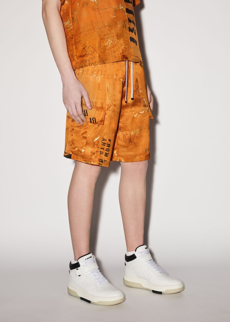 AMIRI ARMY STENCIL CARGO SHORT outlook