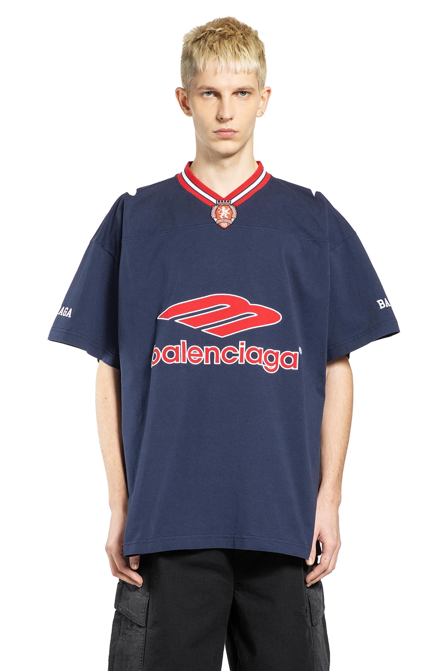 3b Football V-neck T-shirt - 1