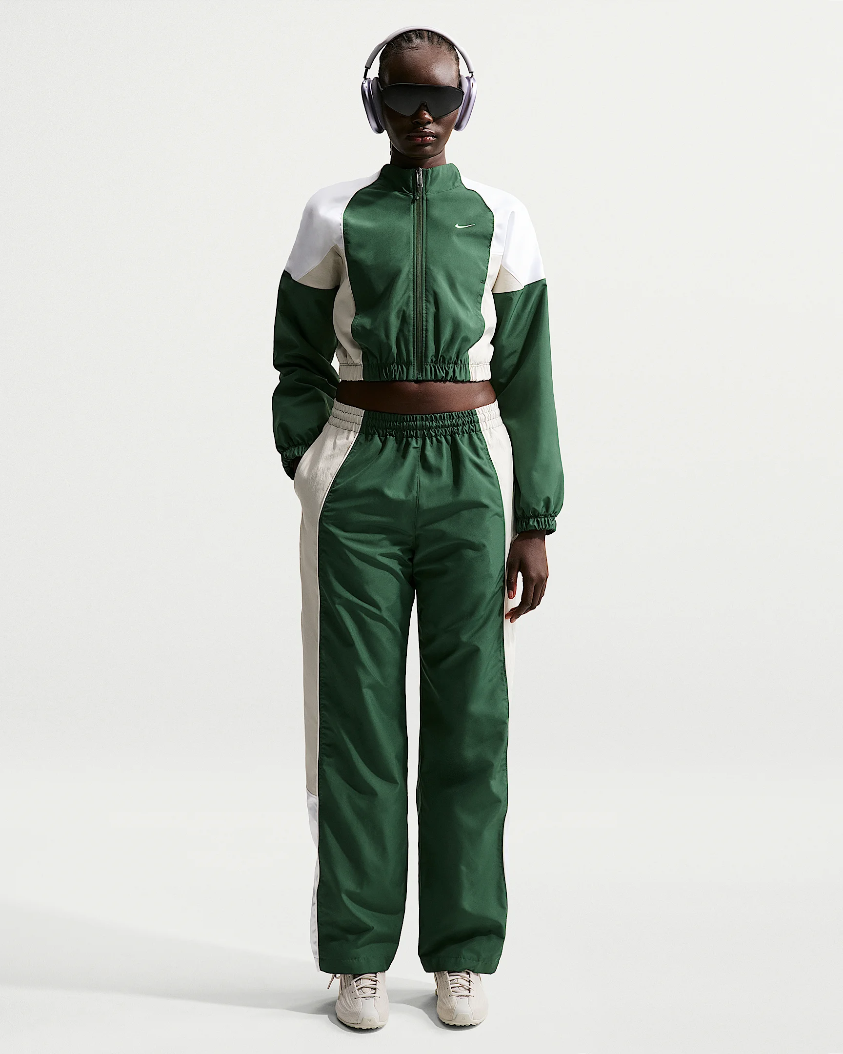 Nike Sportswear Women's Oversized Mid-Rise Track Pants - 1