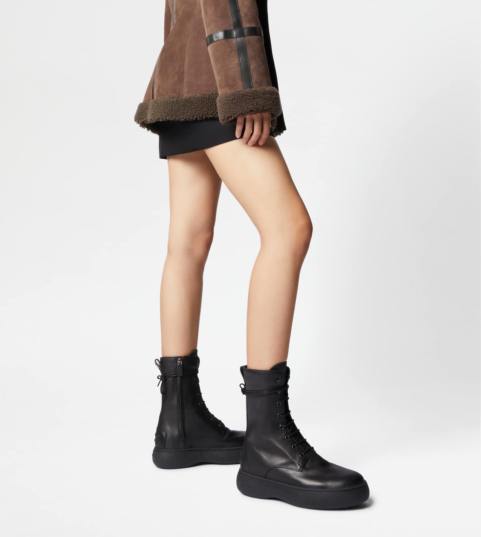 TOD'S W. G. LACE-UP ANKLE BOOTS IN LEATHER - BLACK - 2
