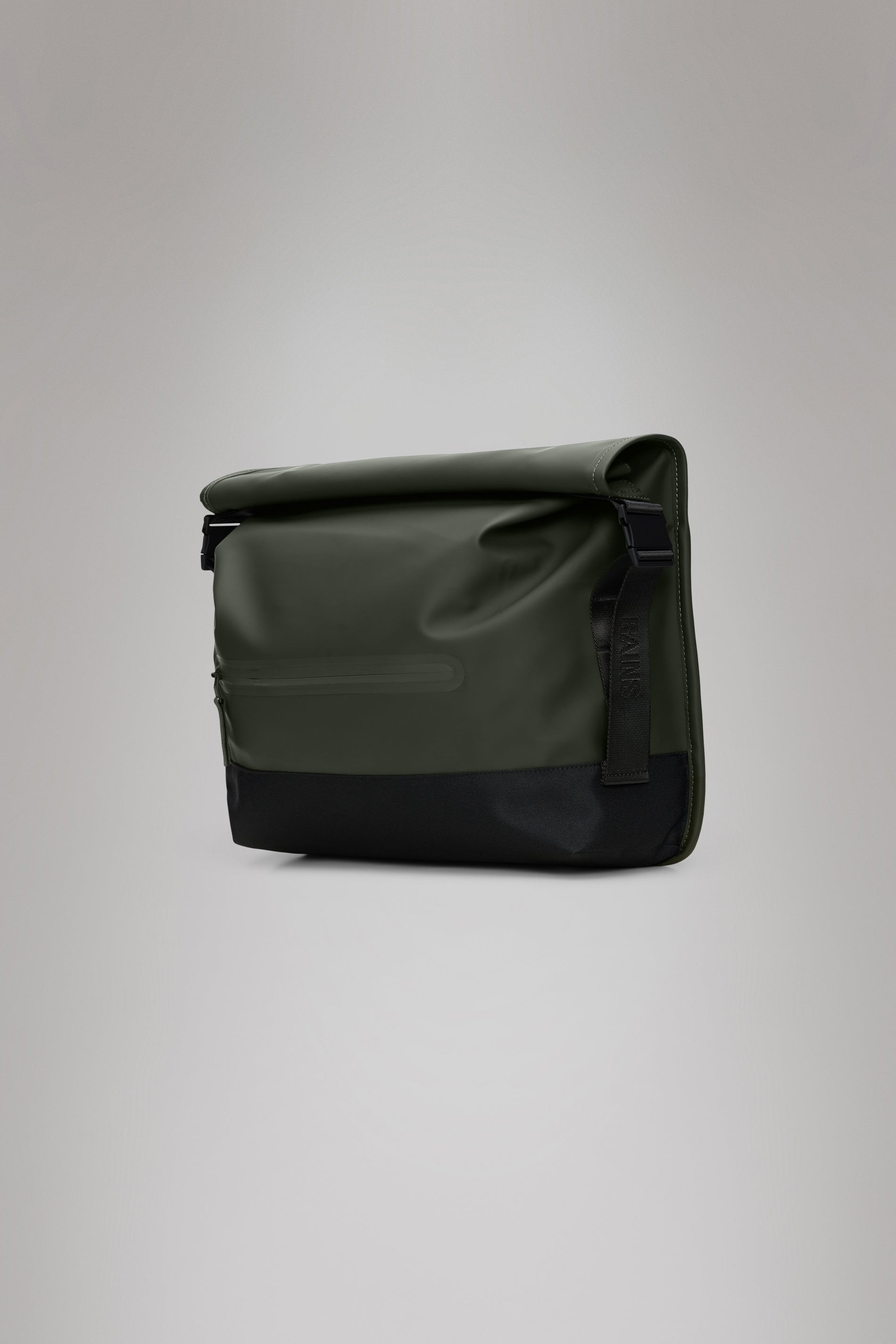 Trail Rolltop Messenger Bag - 6