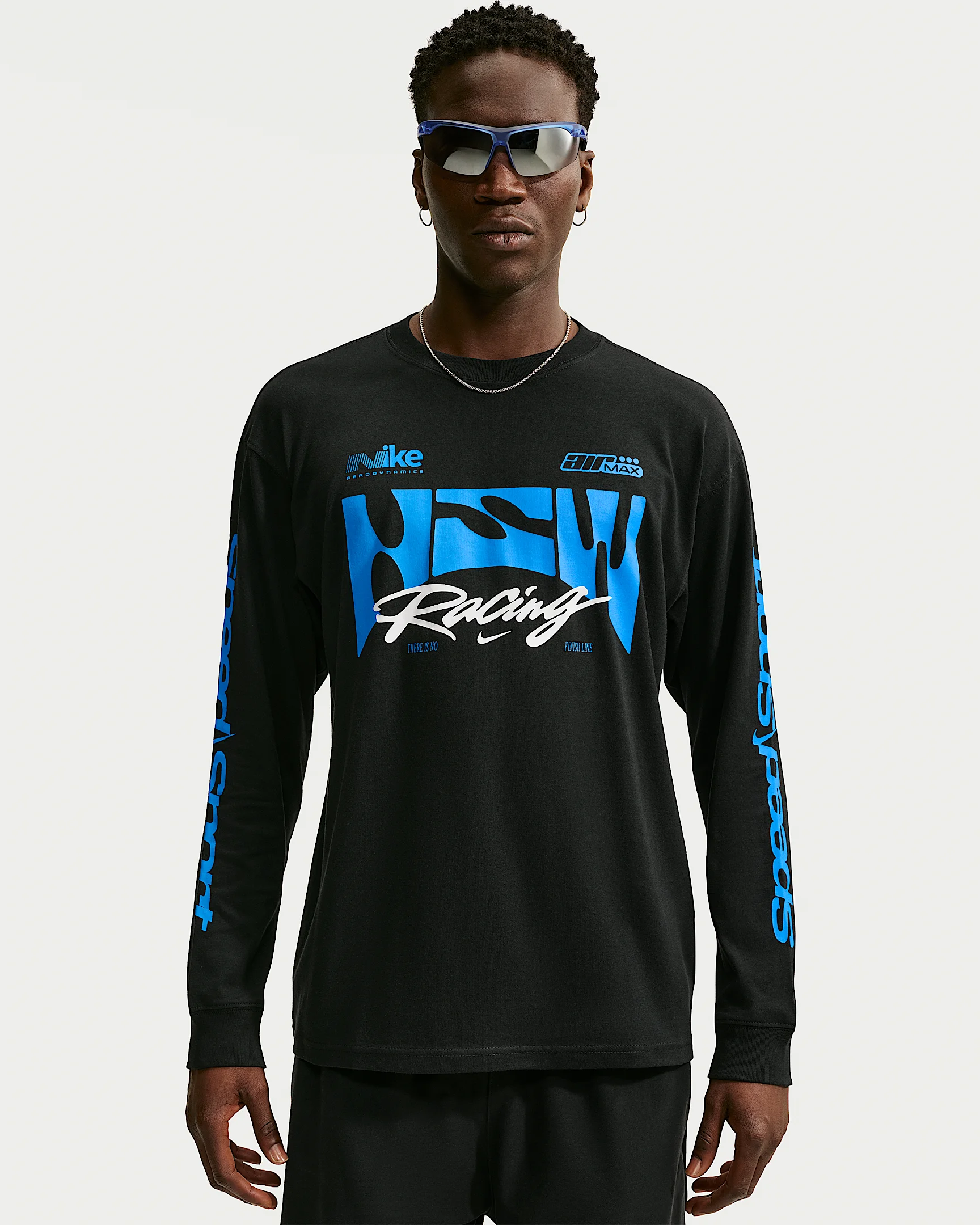 Nike Sportswear Long-Sleeve T-Shirt - 1