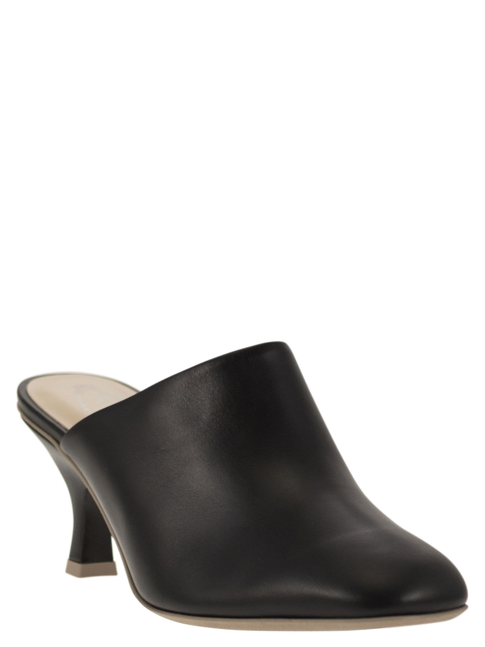 Tod's Women Leather Sabot - 2