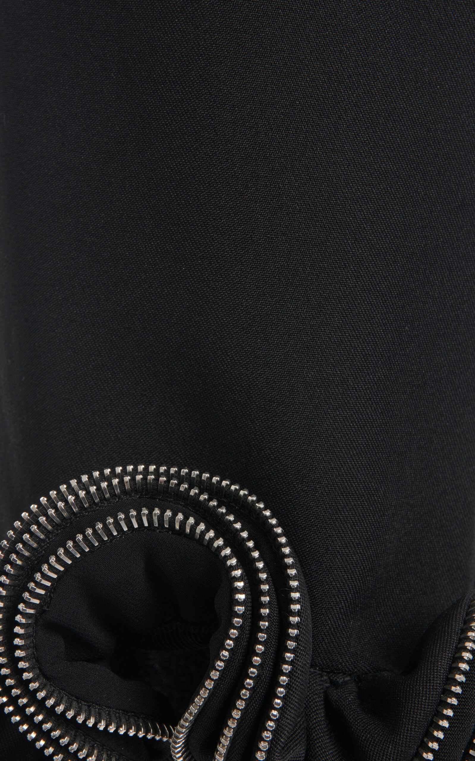 Zipper-Detailed Cropped Pants black - 6