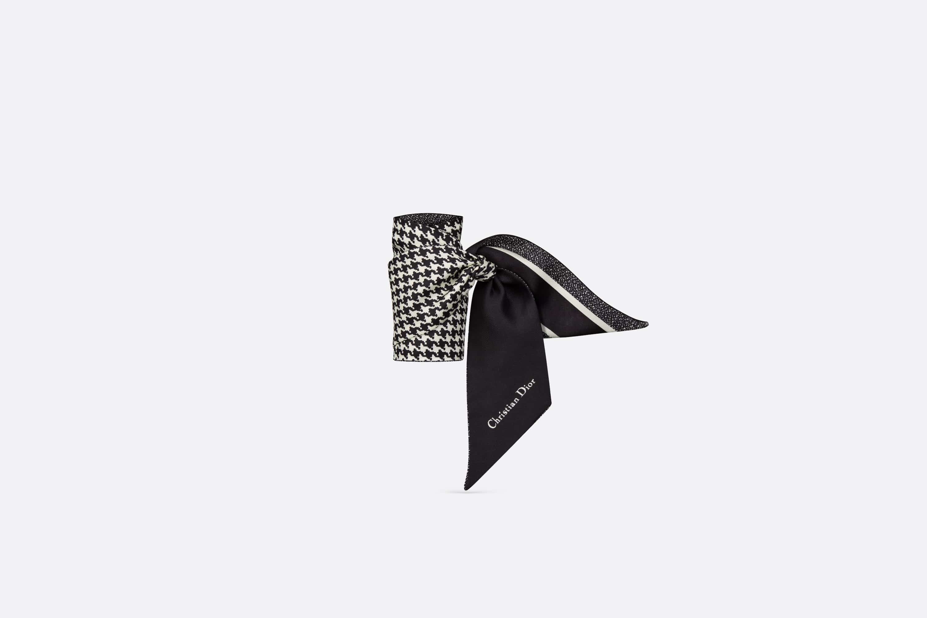 Dior 30 Montaigne Mitzah Scarf | REVERSIBLE