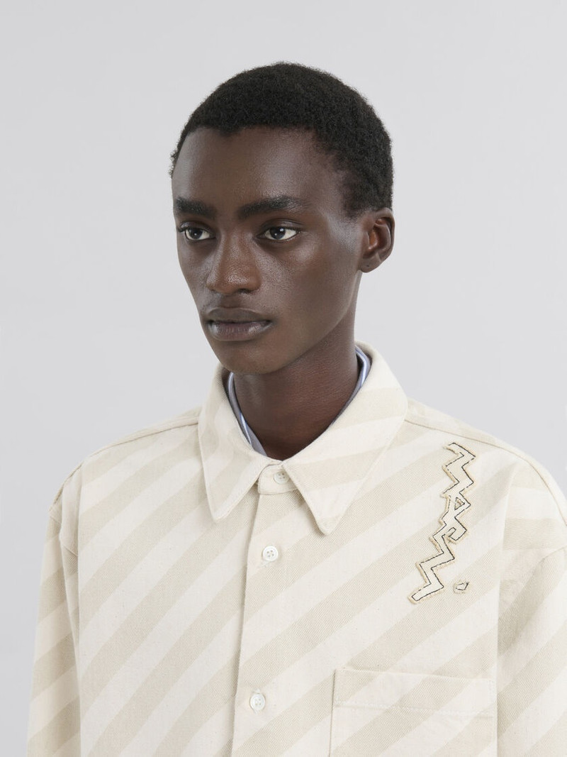 BOXY BEIGE DENIM SHIRT 4