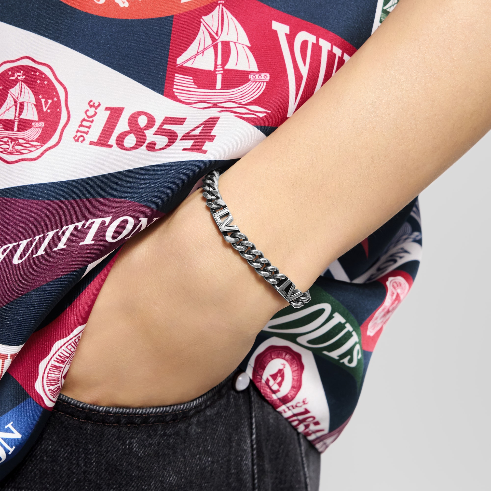 LV Club Chain Bracelet - 4