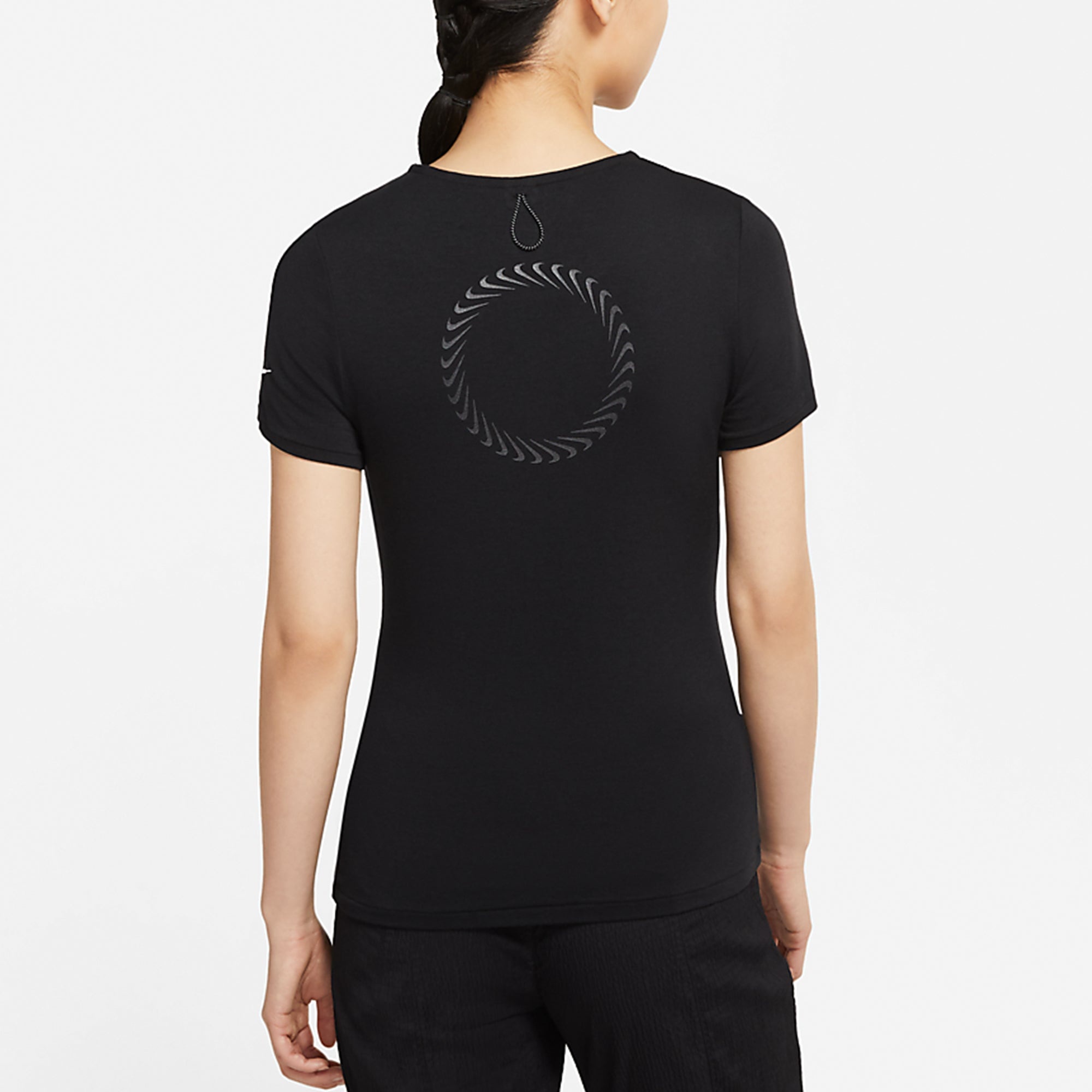 (WMNS) Nike Logo PrintTraining Sports Crewneck Short Sleeve T-Shirt Black DJ8519-010 - 5