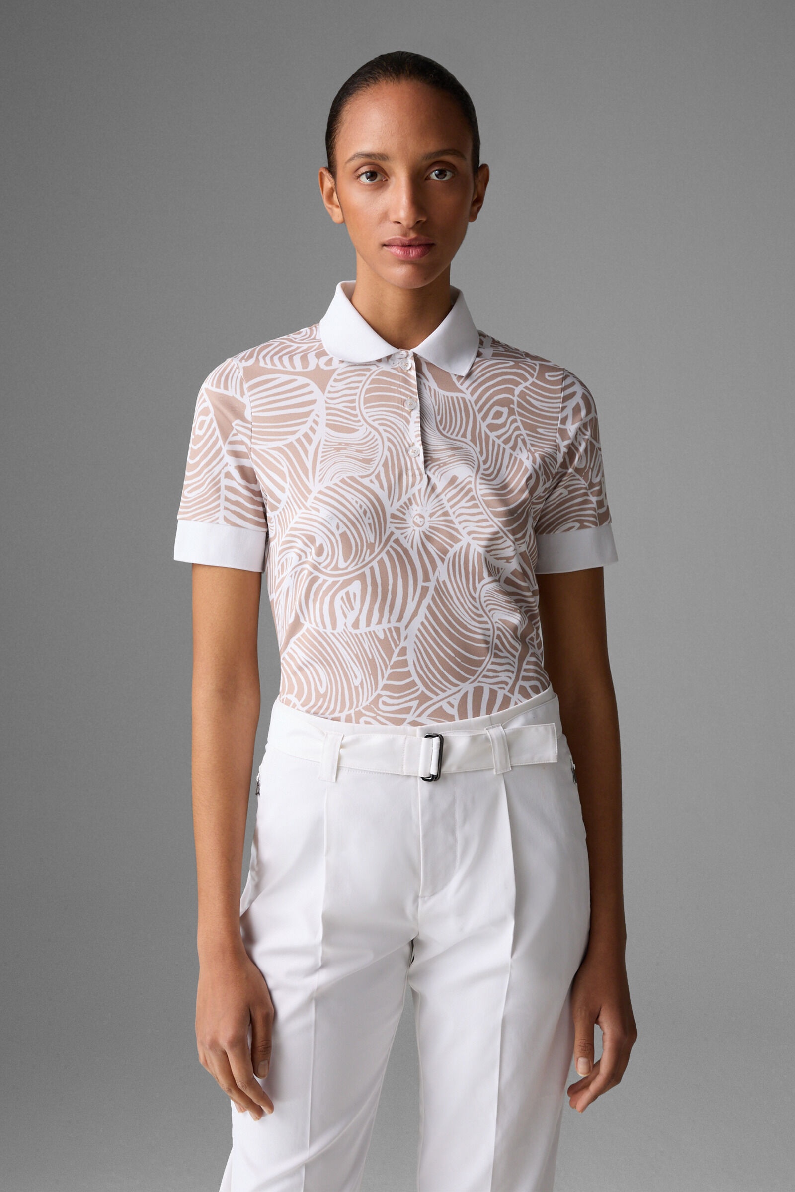 Deloris functional polo shirt in Beige/White - 2