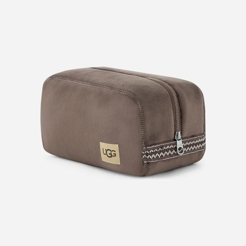 ® Raegen Travel Set Polyester Blankets in Burnt Cedar - 1