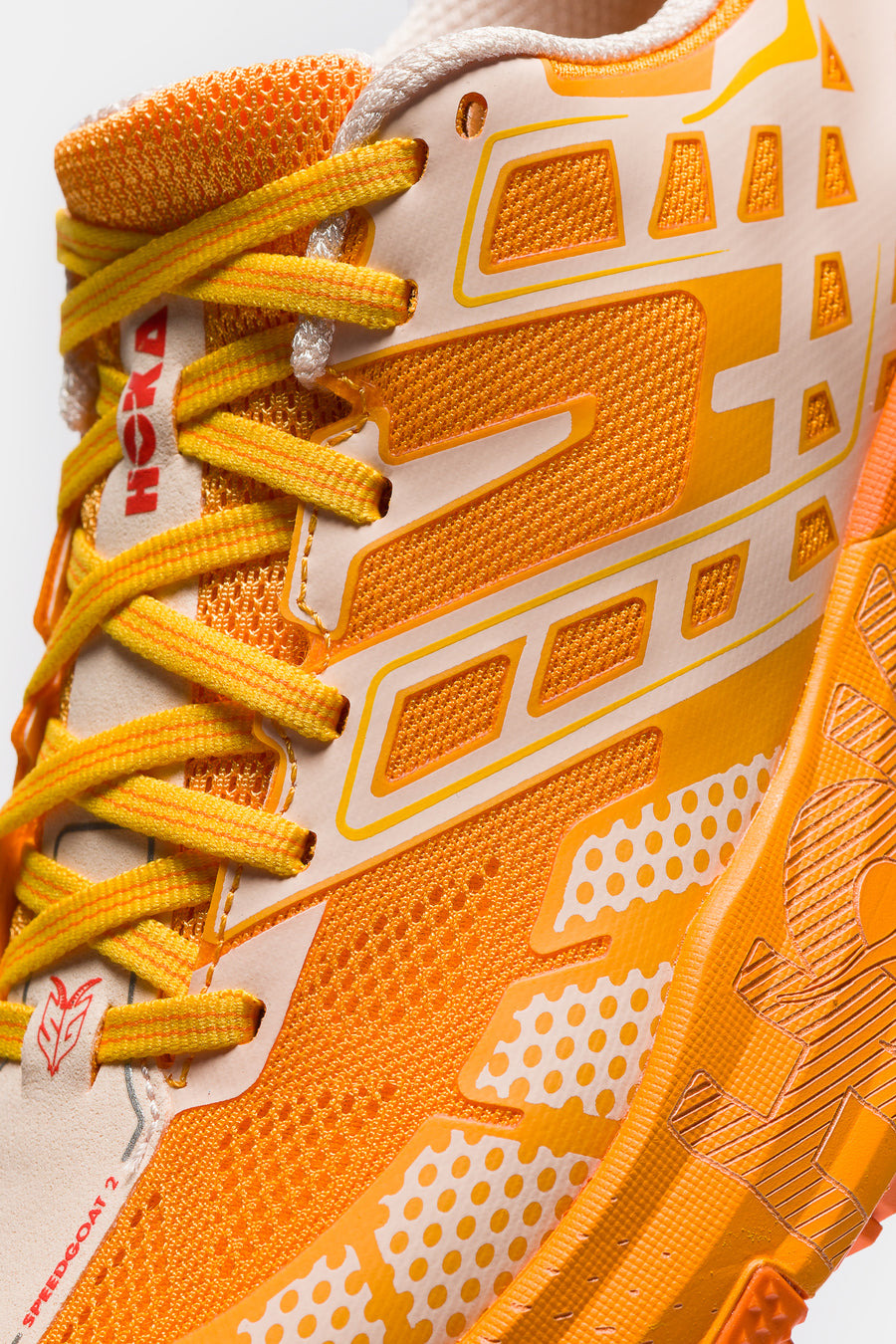 Speedgoat 2 Sneaker in Dawn Light/Sun Coral - 5