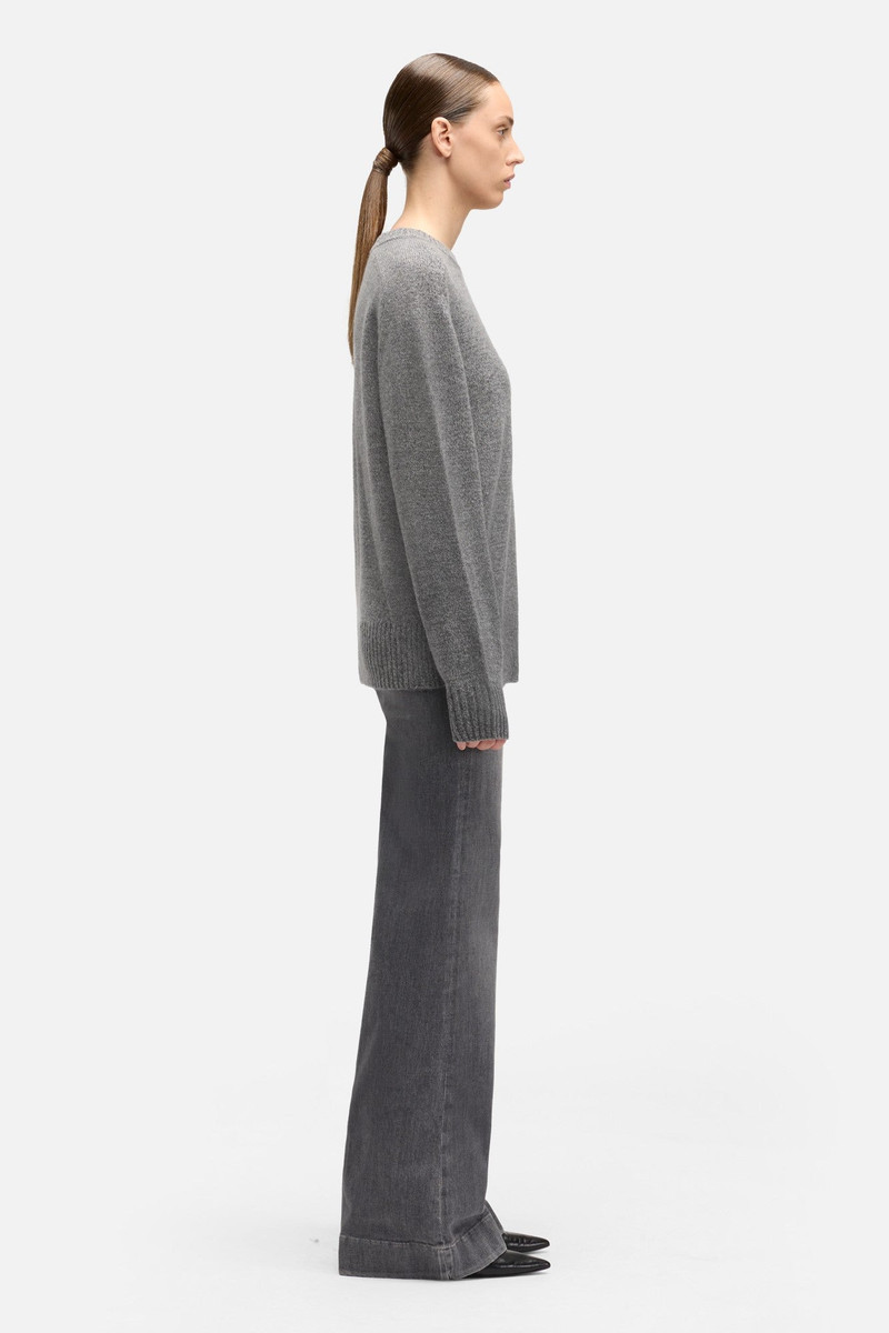 Cashmere Relaxed Sweater in Dark Grey 6