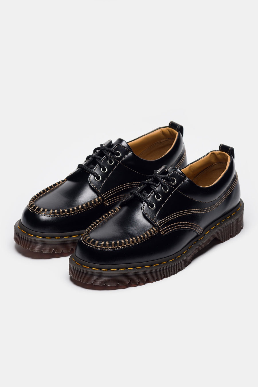 Lowell Moc Toe Shoe in Black Analine - 2