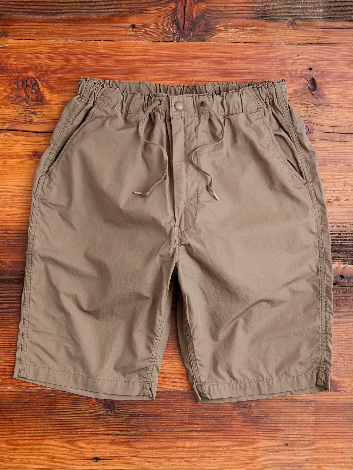 New Yorker Shorts in Greige - 1