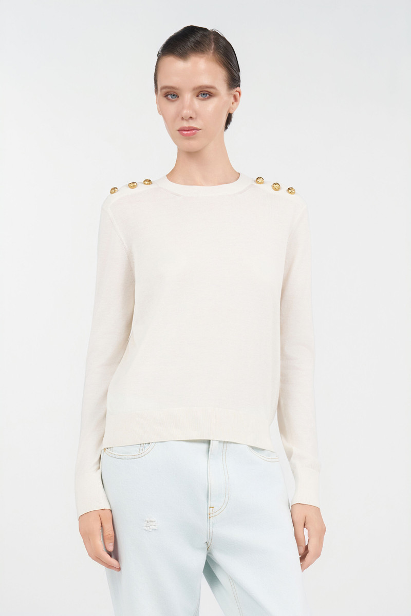 Sweater with gold buttons 3