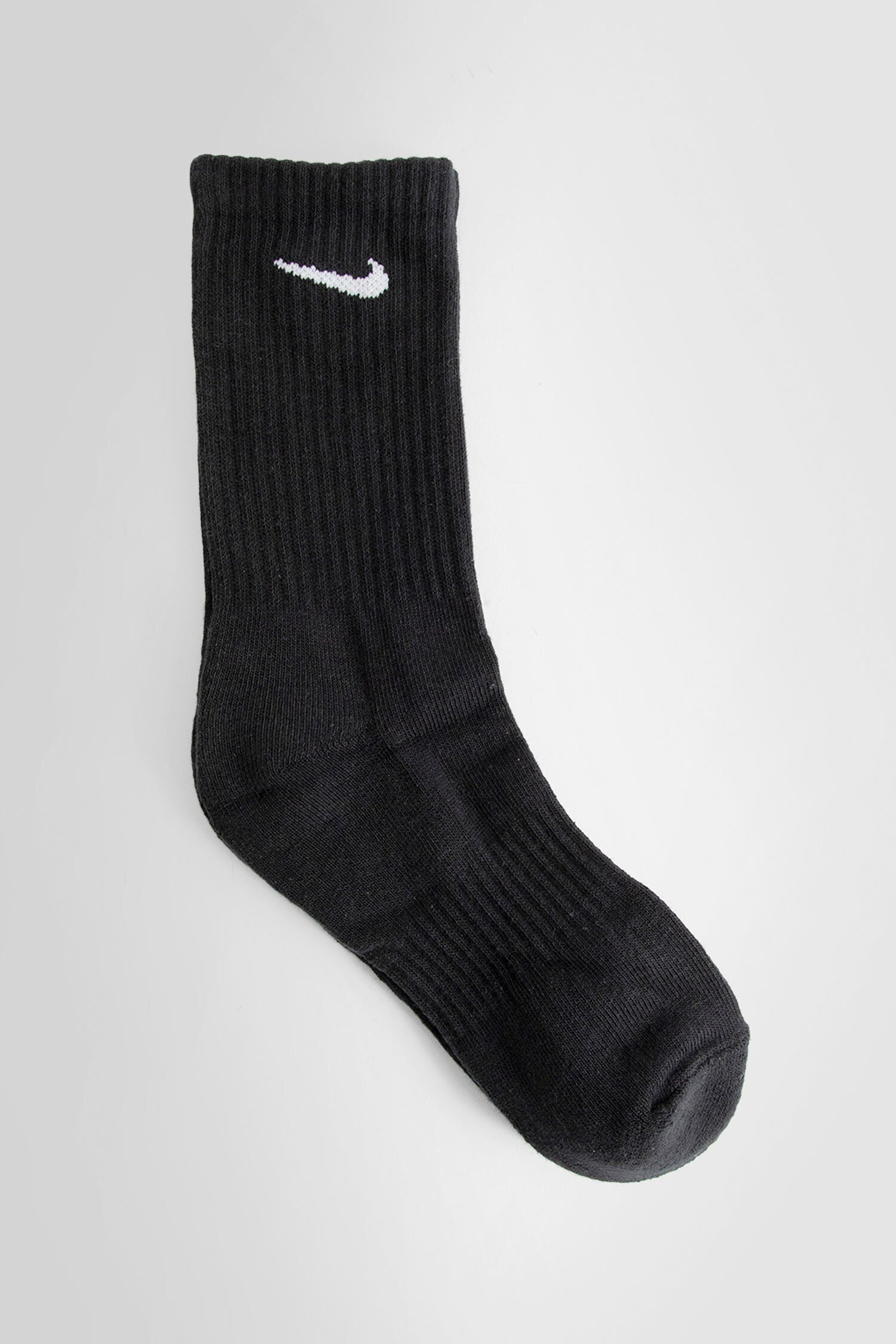 NIKE UNISEX BLACK SOCKS - 1