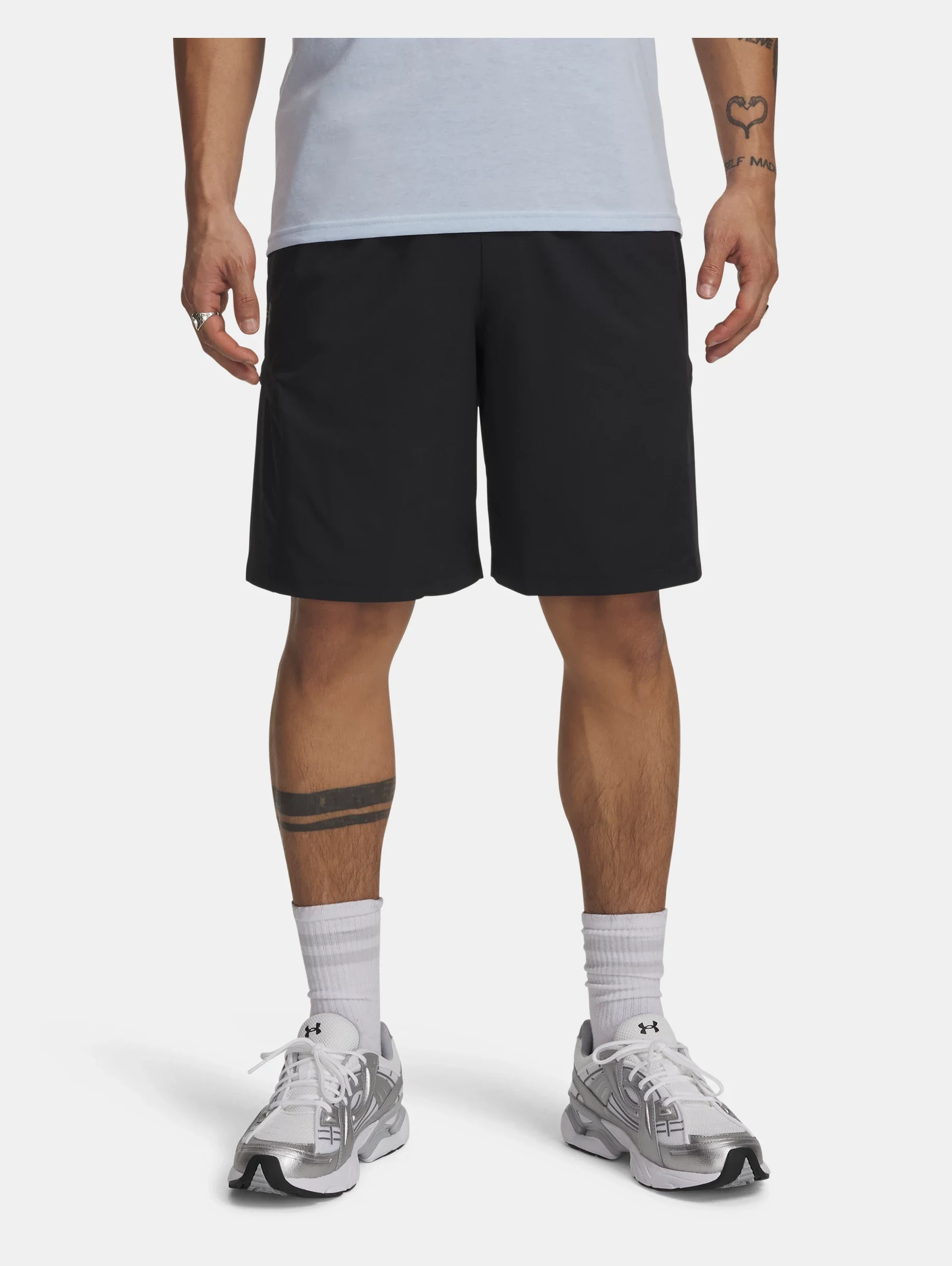 UA Sportstyle Woven - 1