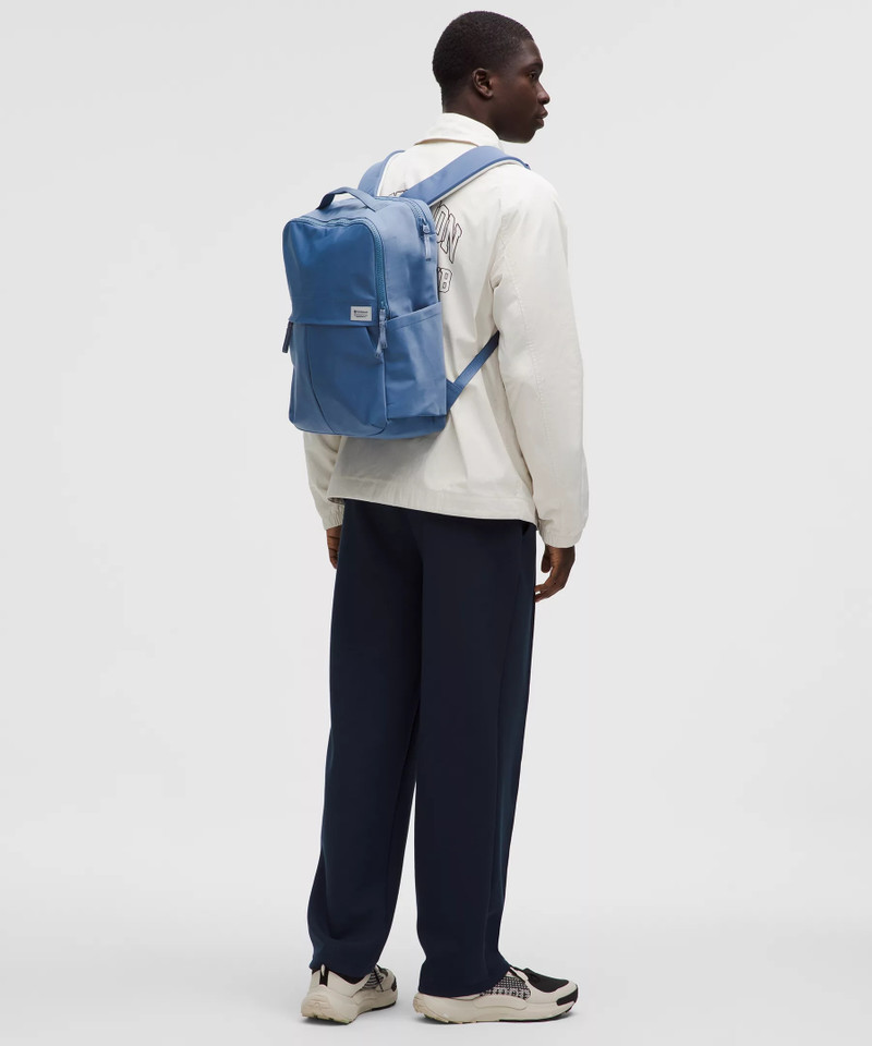 lululemon Everyday Backpack 21L outlook